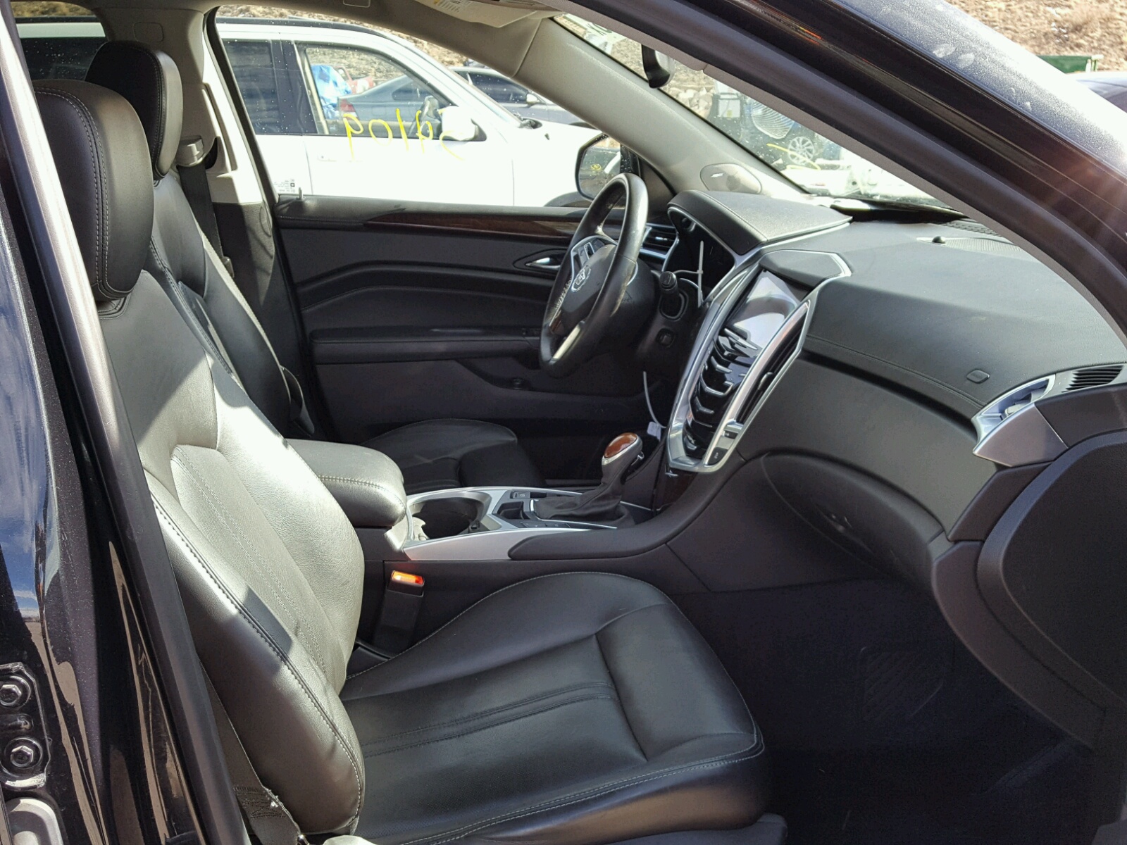 Photo 5 from auction – 2014 CADILLAC SRX LUXURY with VIN 3GYFNEE36ES624472