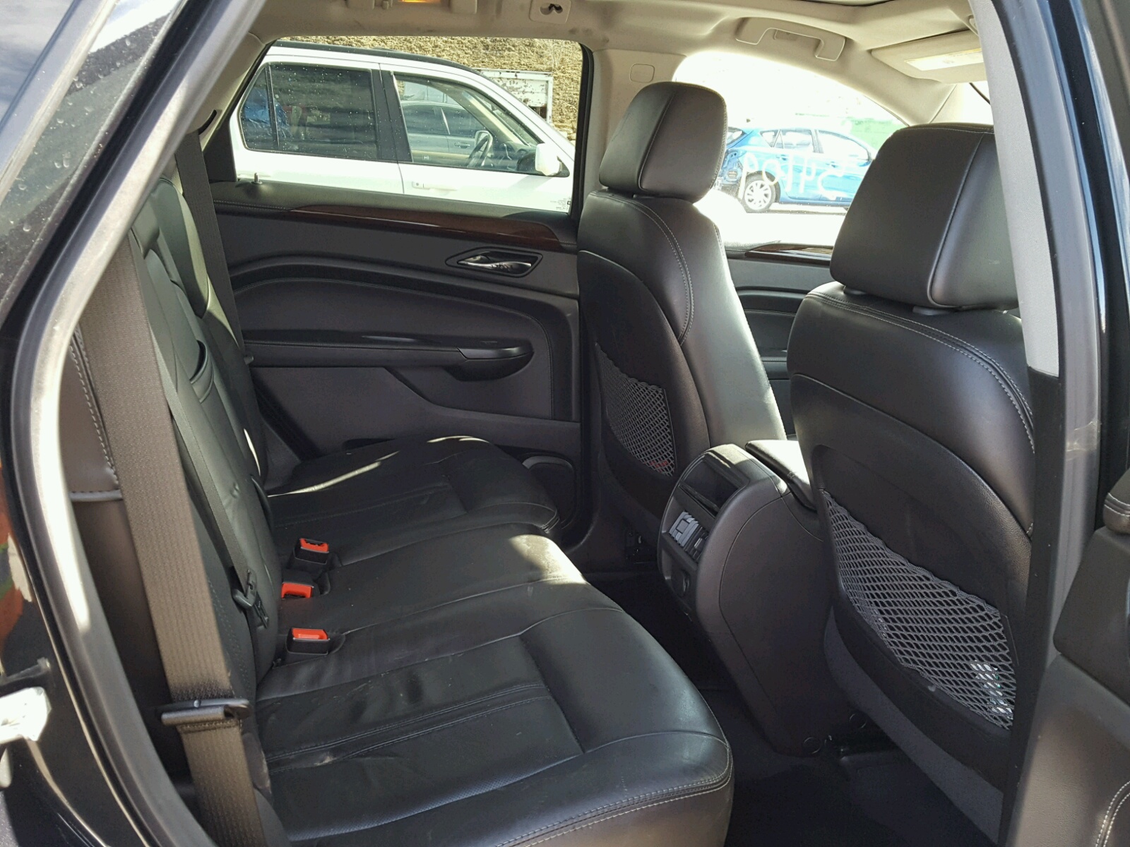Photo 6 from auction – 2014 CADILLAC SRX LUXURY with VIN 3GYFNEE36ES624472