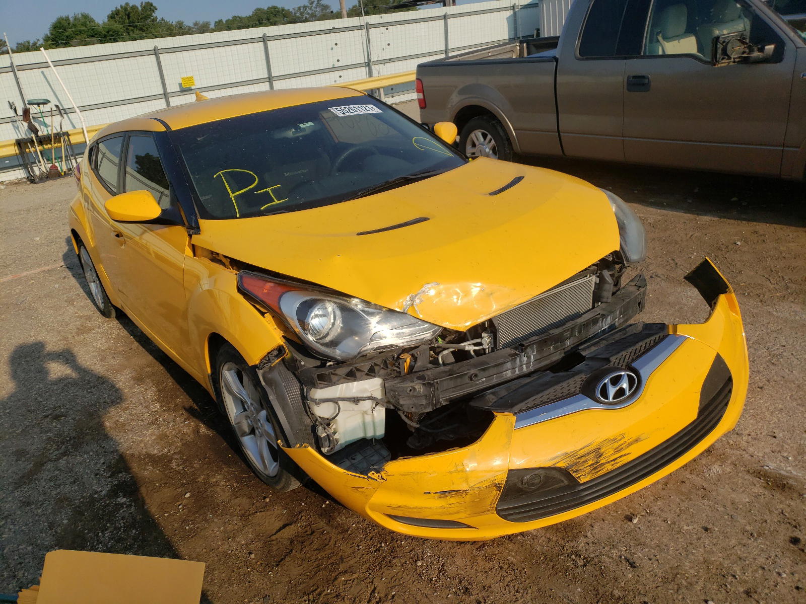 HYUNDAI VELOSTER 2012 with VIN KMHTC6AD3CU040624 - Photo from auction