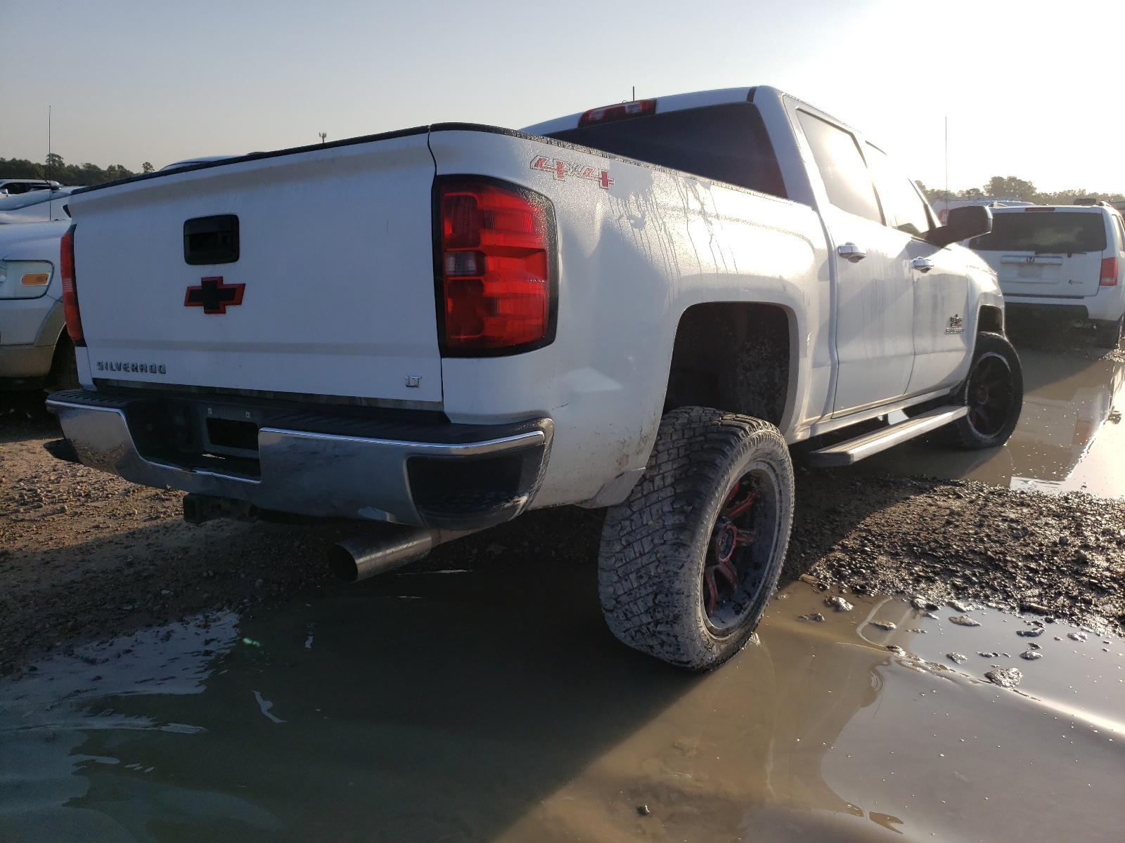 Photo 4 from auction – 2014 CHEVROLET SILVERADO with VIN 3GCUKRECXEG497872