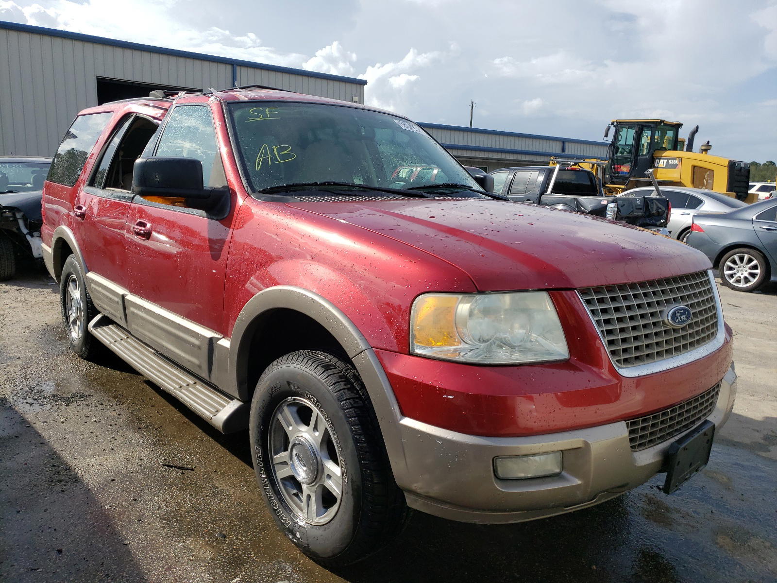 Photo 9 from auction – 2004 FORD EXPEDITION with VIN 1FMPU17L64LB83638