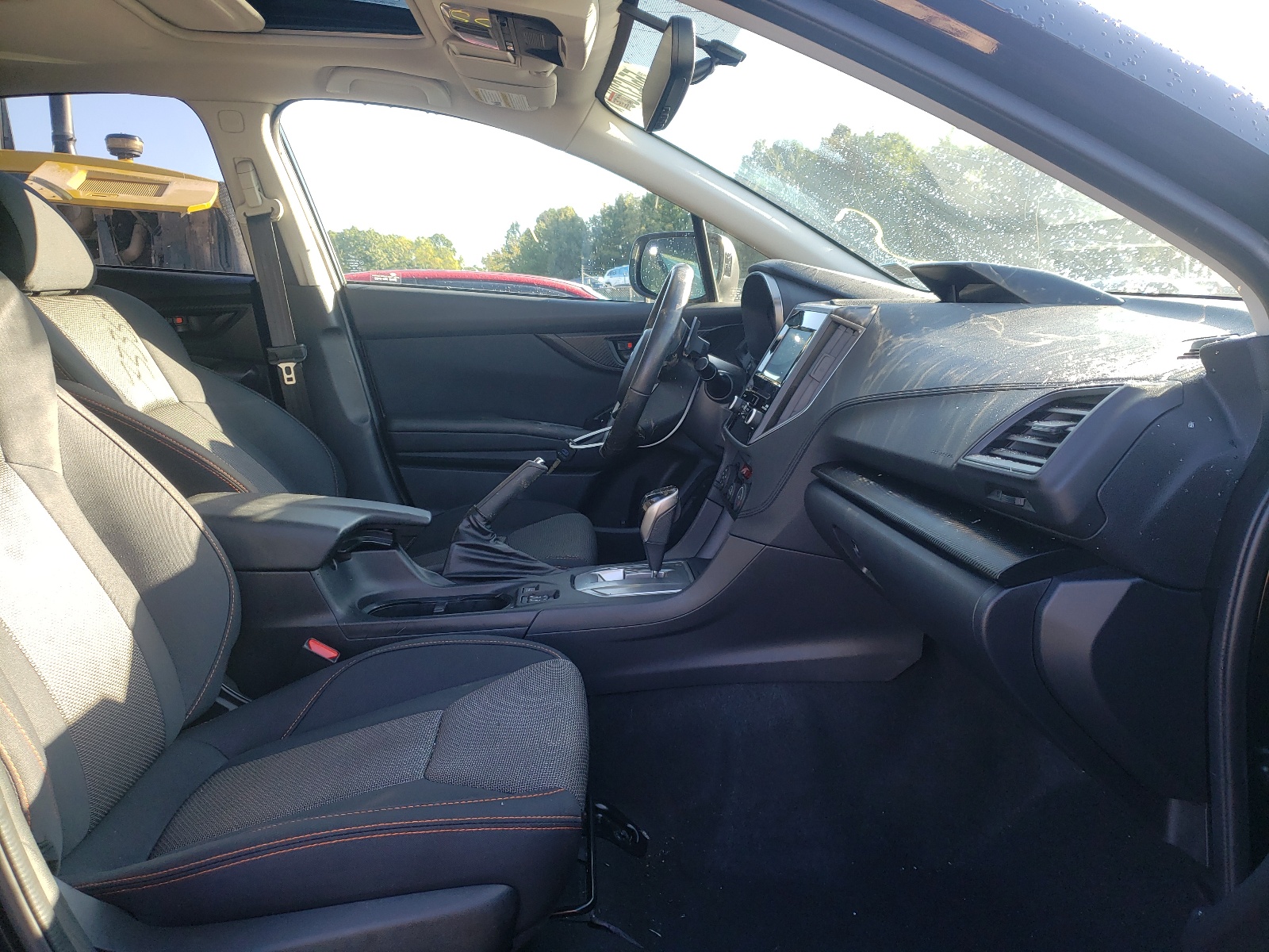 Photo 5 from auction – 2019 SUBARU CROSSTREK with VIN JF2GTADC1K8227297