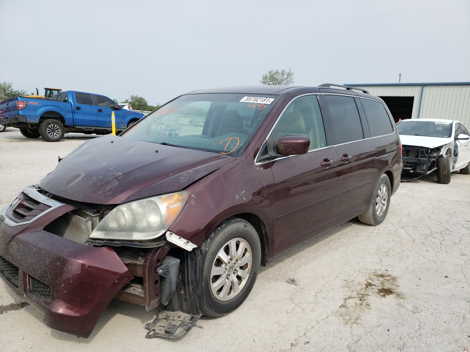 Photo 2 from auction – 2008 HONDA ODYSSEY EX with VIN 5FNRL38428B014809