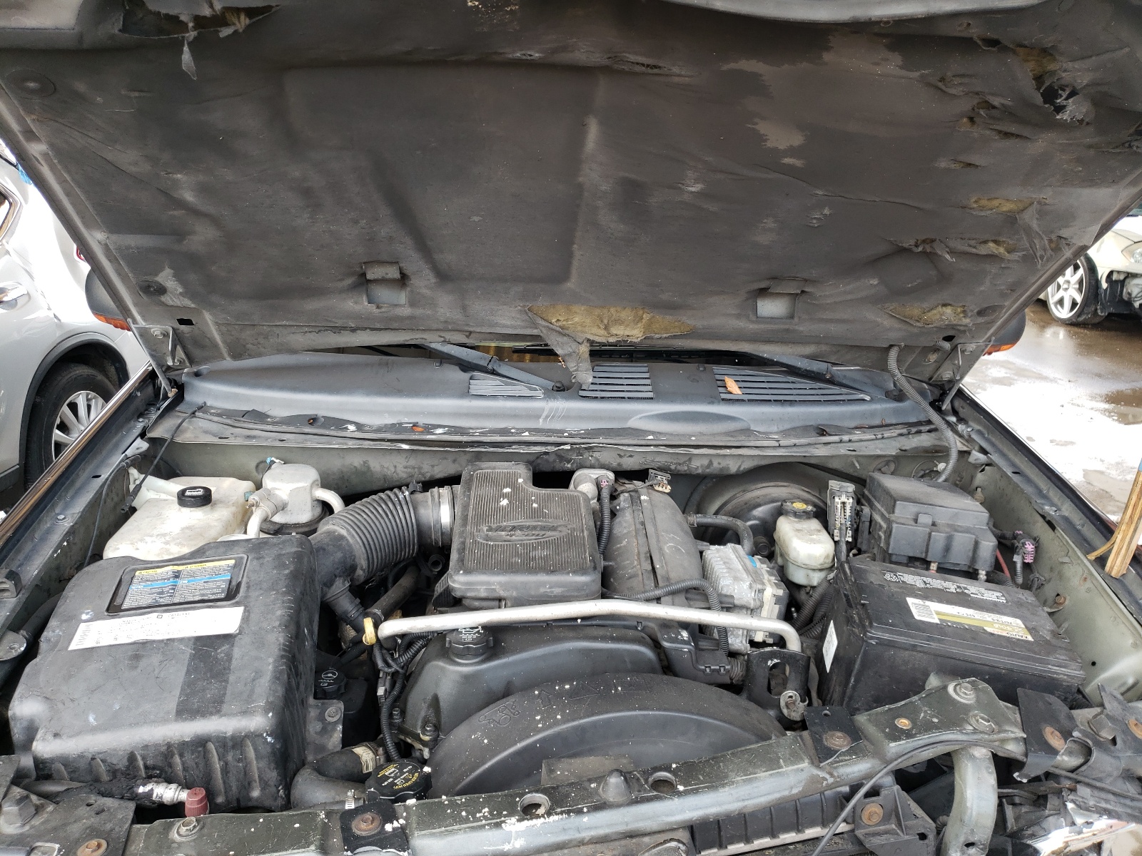 Photo 7 from auction – 2004 GMC ENVOY with VIN 1GKDS13S442101281