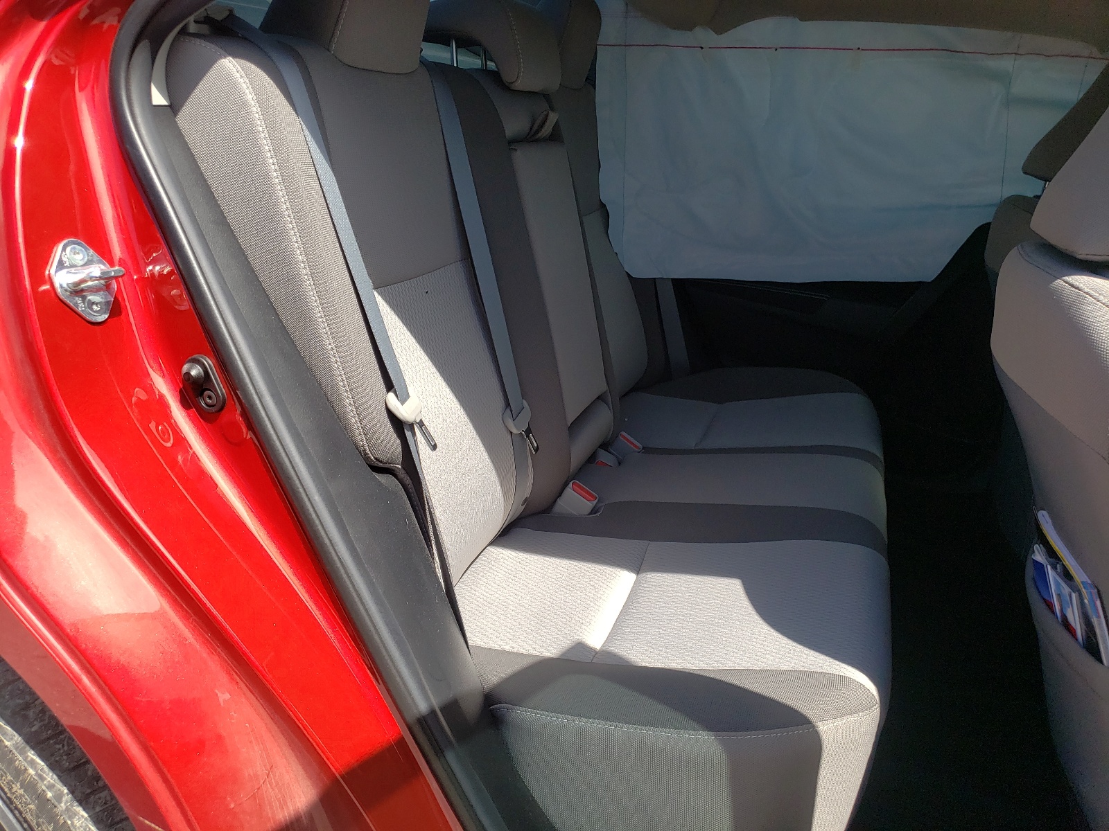Photo 6 from auction – 2018 TOYOTA COROLLA L with VIN 2T1BURHE0JC995873