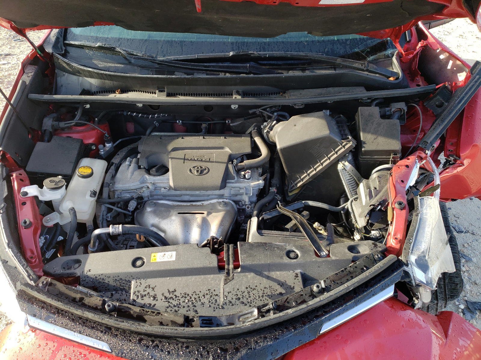 Photo 7 from auction – 2017 TOYOTA RAV4 LE with VIN 2T3BFREV0HW605191