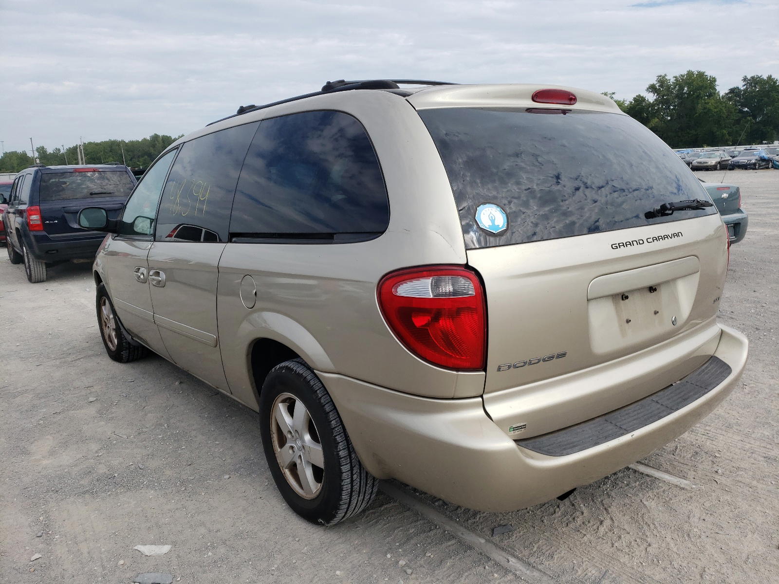 Photo 3 from auction – 2007 DODGE GRAND CARA with VIN 2D4GP44L67R216198