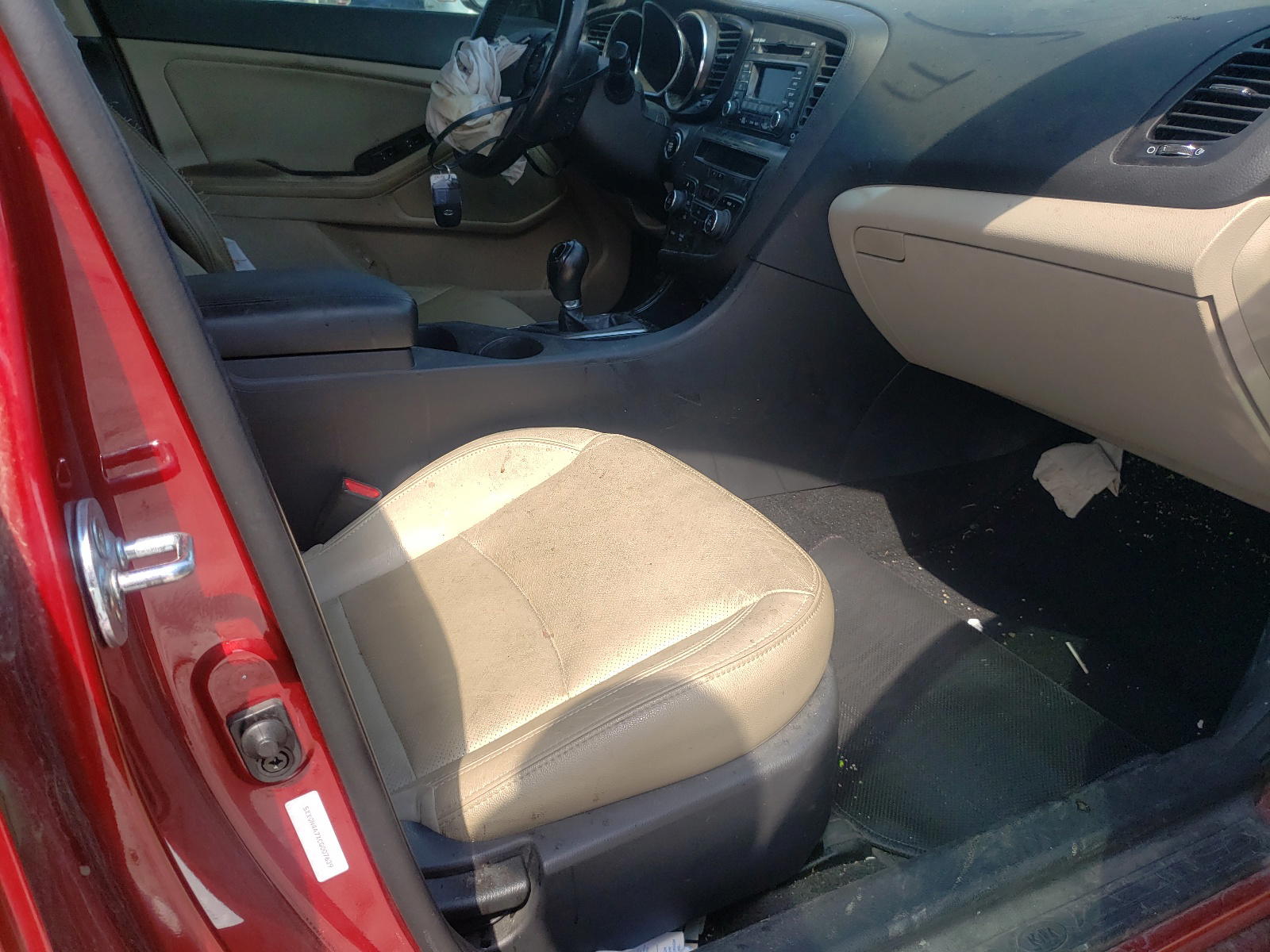 Photo 5 from auction – 2012 KIA OPTIMA EX with VIN 5XXGN4A7XCG007639