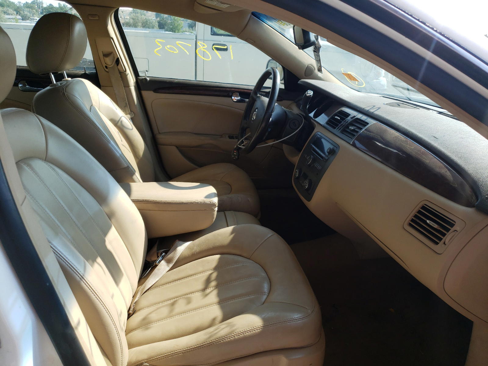 Photo 5 from auction – 2011 BUICK LUCERNE CX with VIN 1G4HC5EM6BU135896