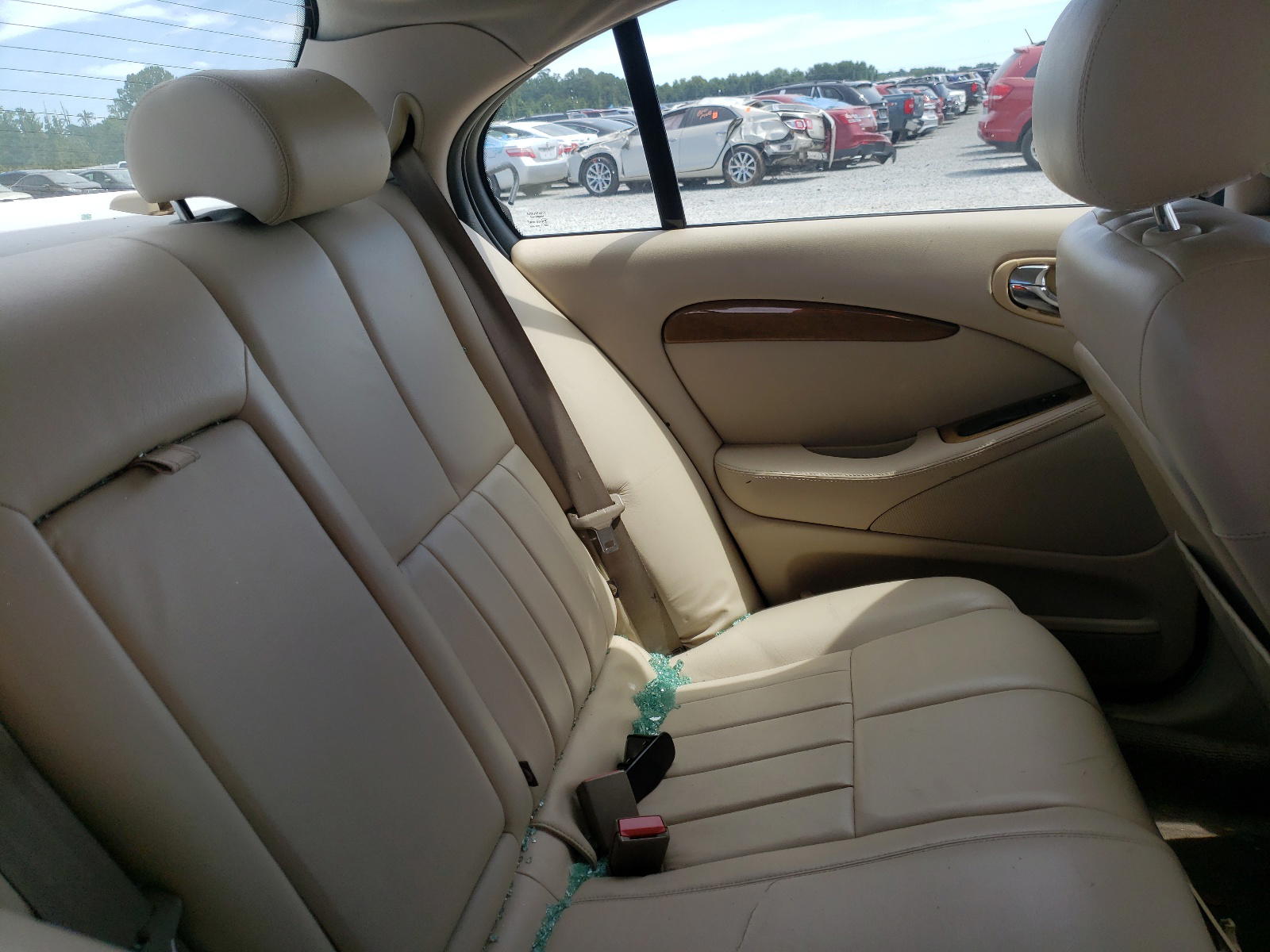 Photo 6 from auction – 2003 JAGUAR S-TYPE with VIN SAJEA01T13FM67832