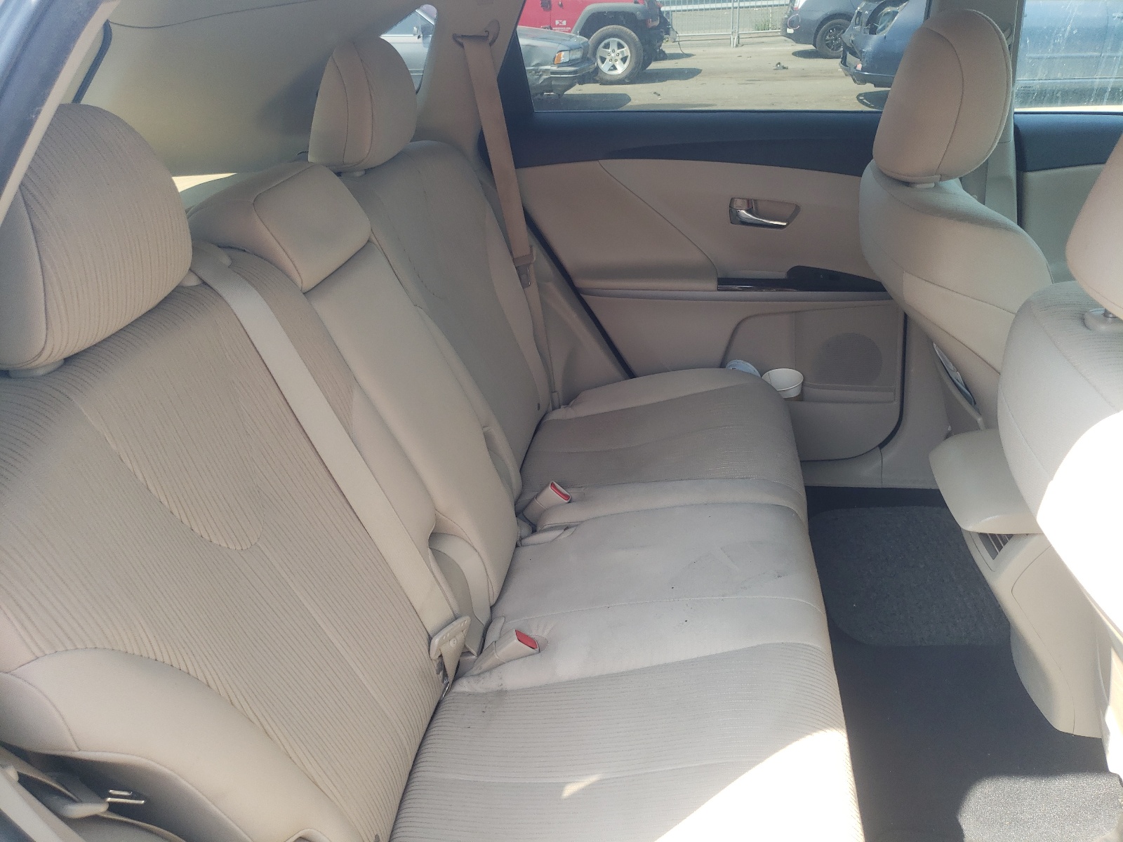 Photo 6 from auction – 2009 TOYOTA VENZA with VIN 4T3BE11A39U004737