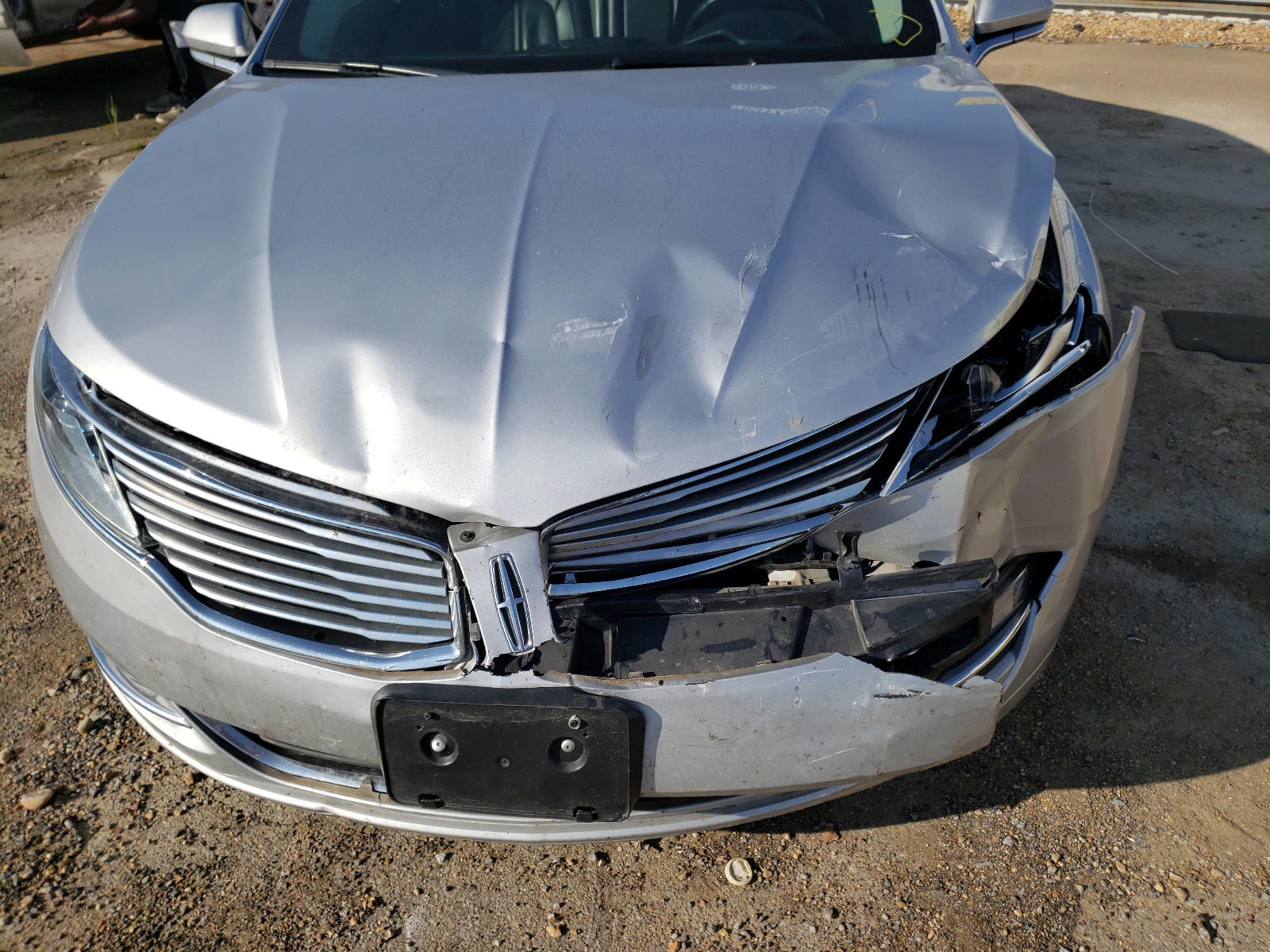 Photo 9 from auction – 2015 LINCOLN MKZ with VIN 3LN6L2J94FR607131