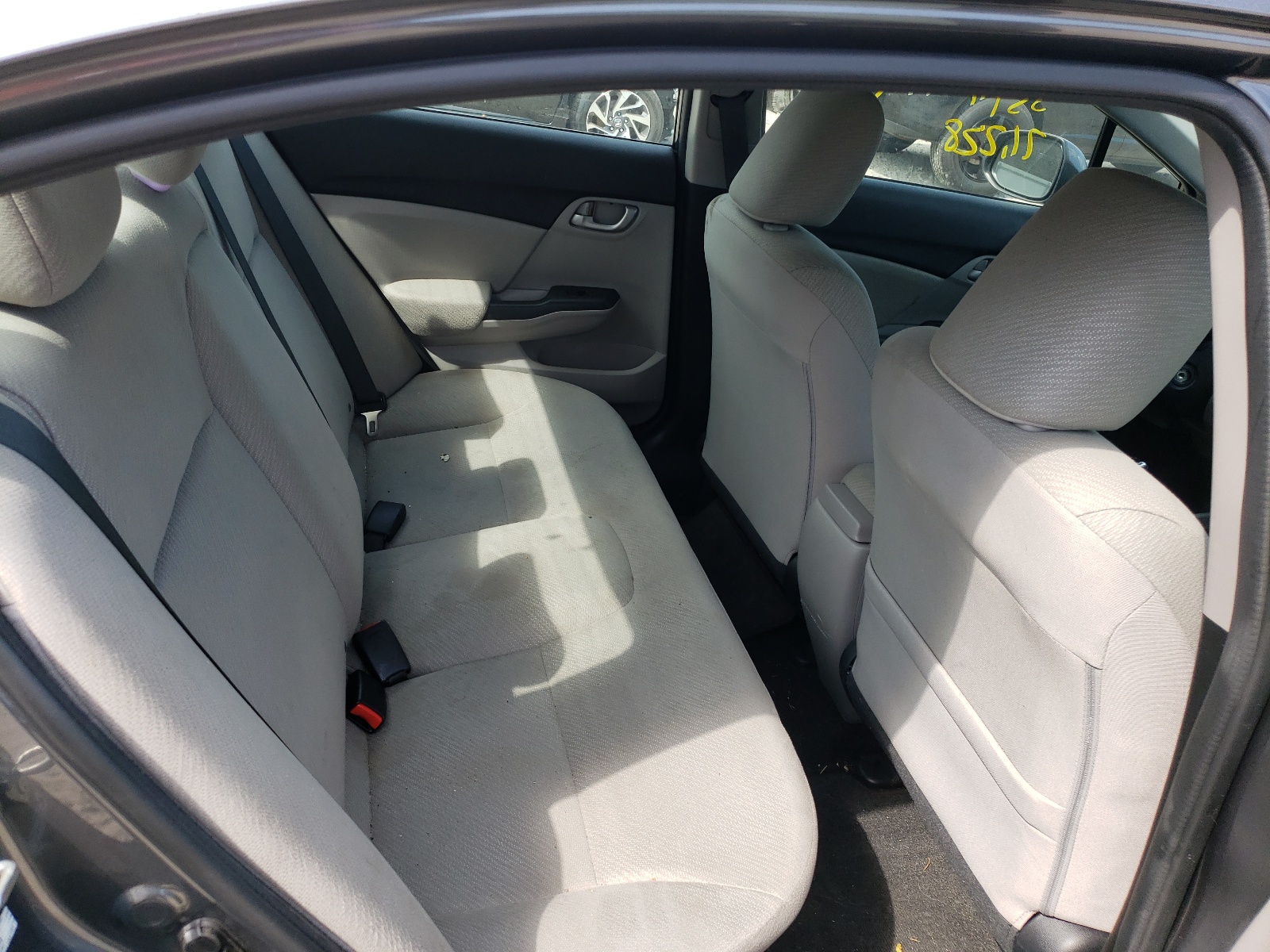 Photo 6 from auction – 2013 HONDA CIVIC LX with VIN 2HGFB2F5XDH569508
