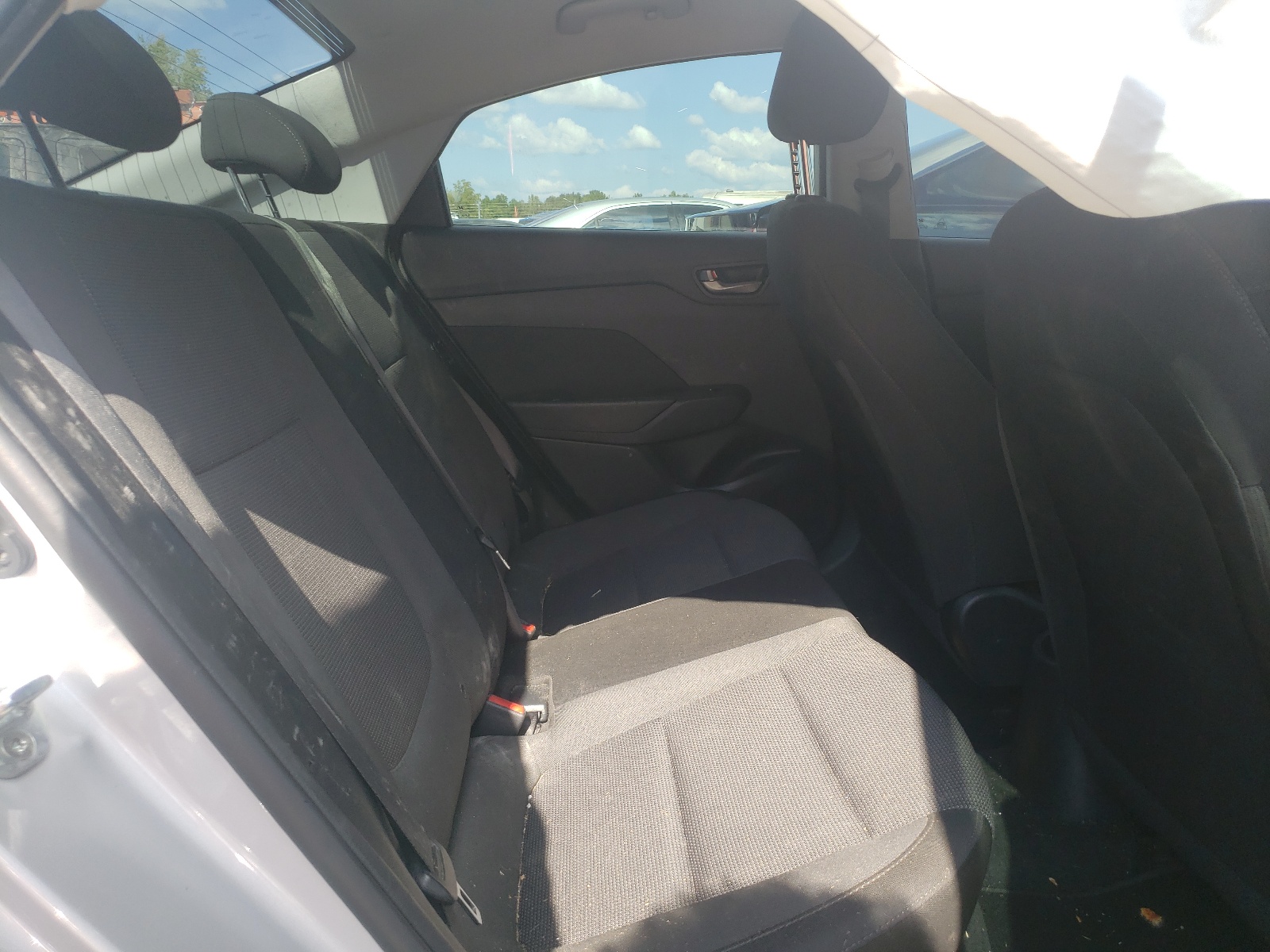Photo 6 from auction – 2019 HYUNDAI ACCENT SE with VIN 3KPC24A39KE059906