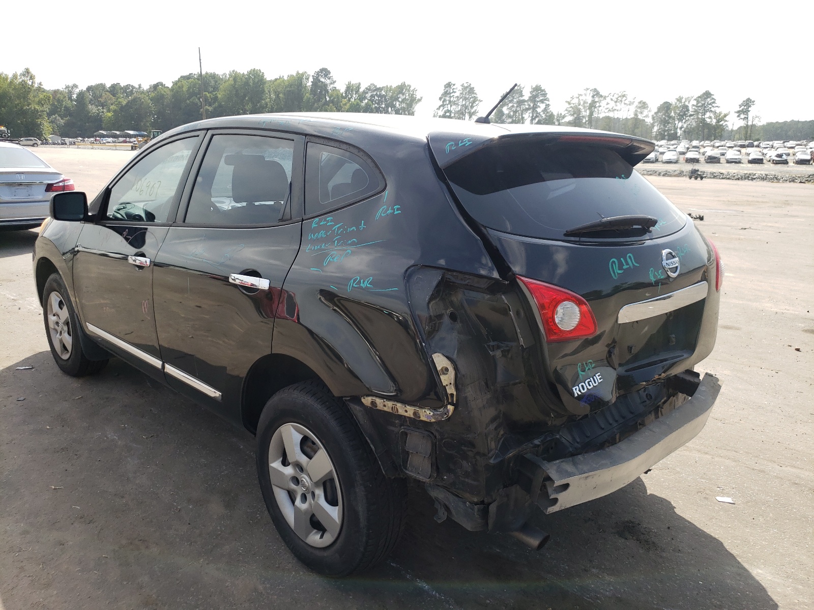 Photo 3 from auction – 2012 NISSAN ROGUE S with VIN JN8AS5MVXCW406293