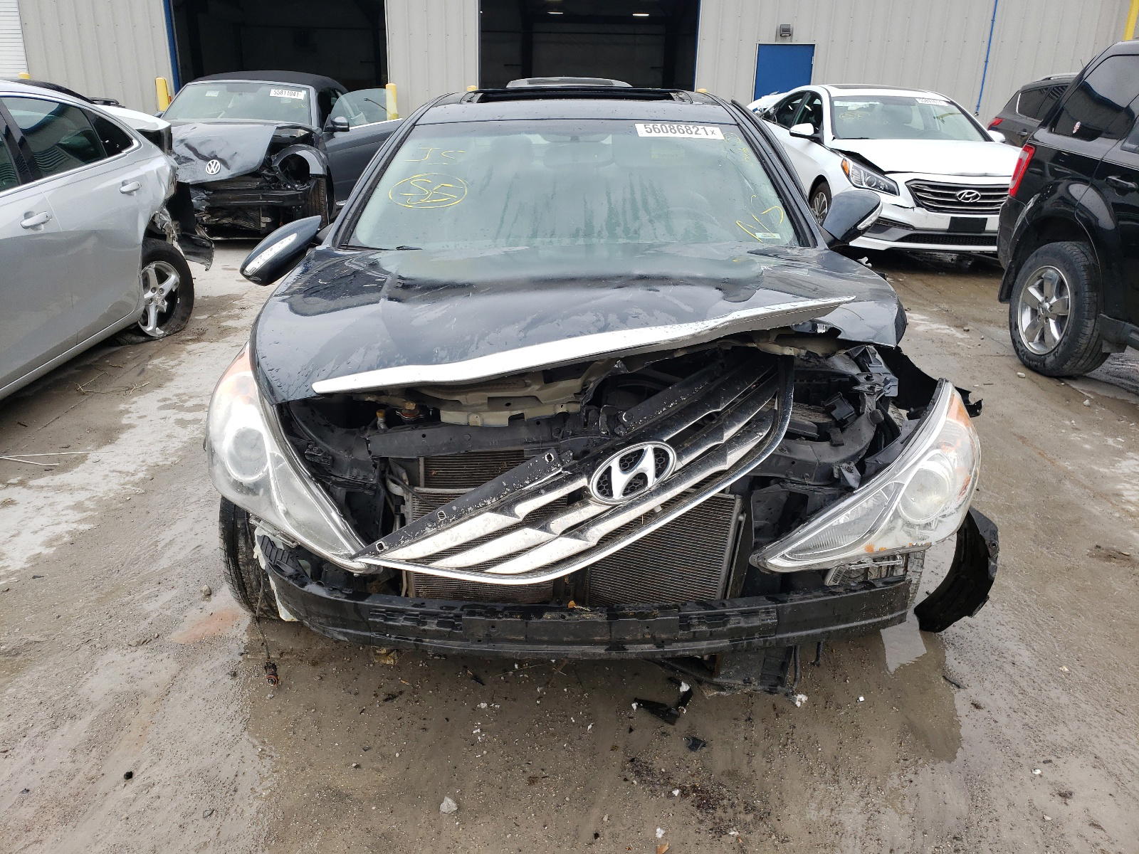 Photo 9 from auction – 2011 HYUNDAI SONATA SE with VIN 5NPEC4AC8BH122155