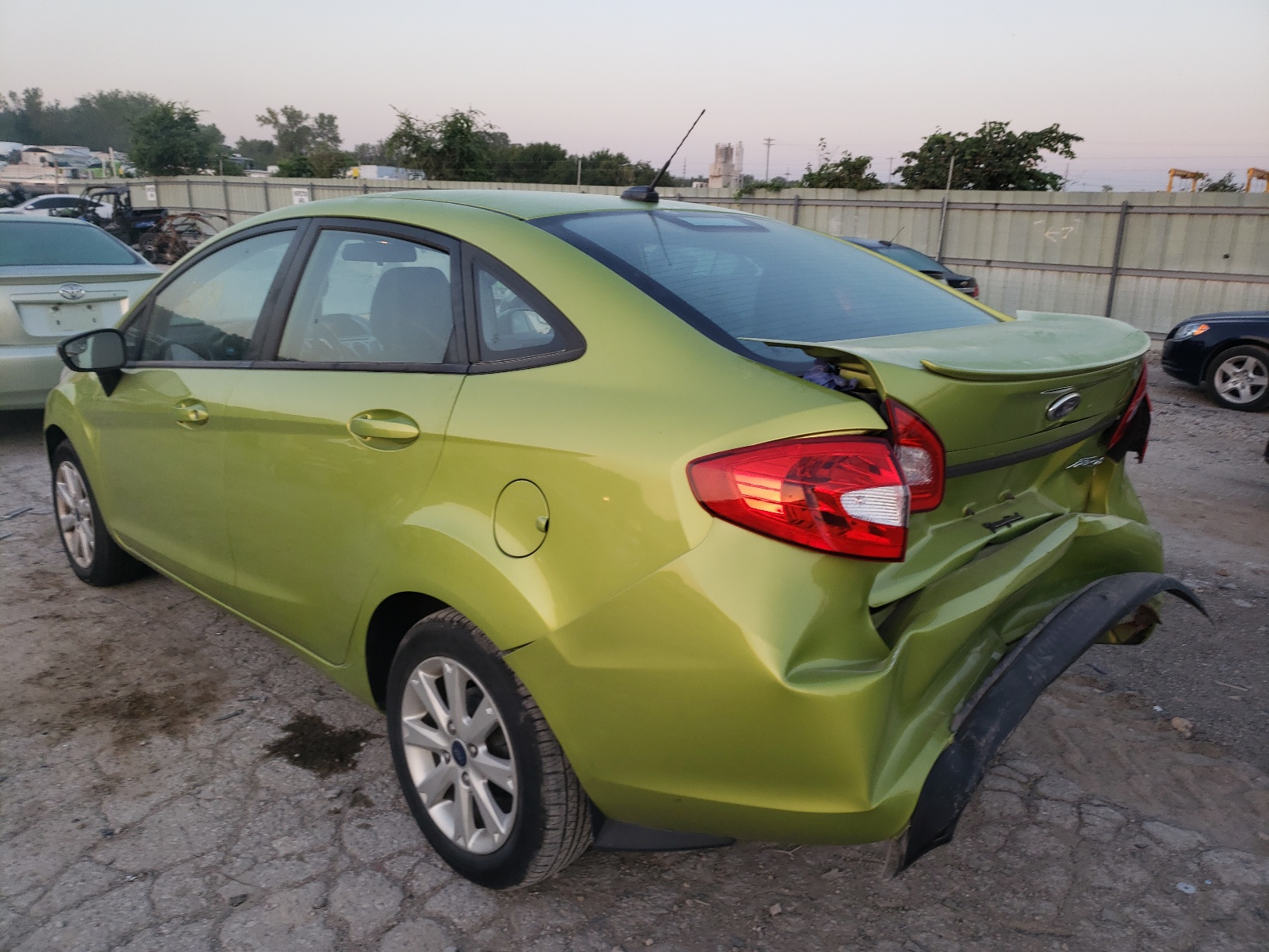 Photo 3 from auction – 2013 FORD FIESTA SE with VIN 3FADP4BJ0DM214554
