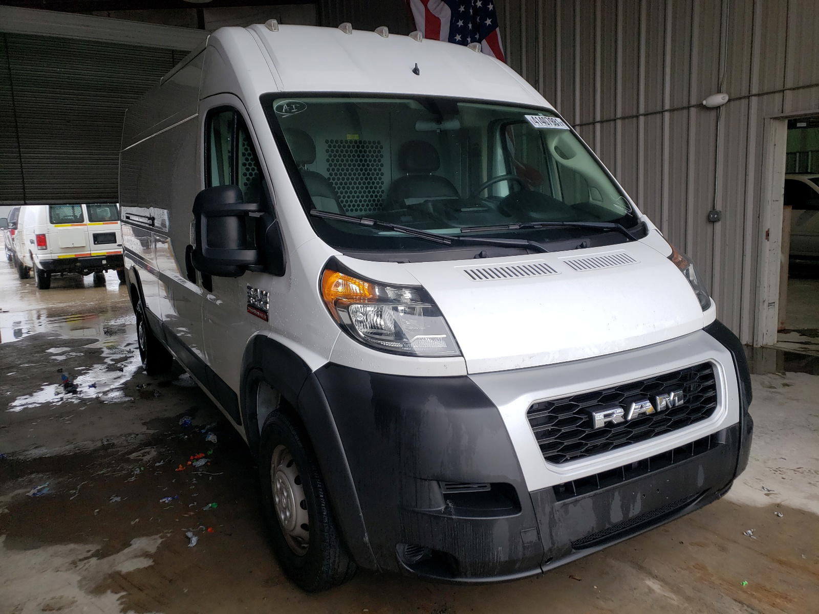 RAM PROMASTER 2019 with VIN 3C6URVHG0KE564836 - Photo from auction