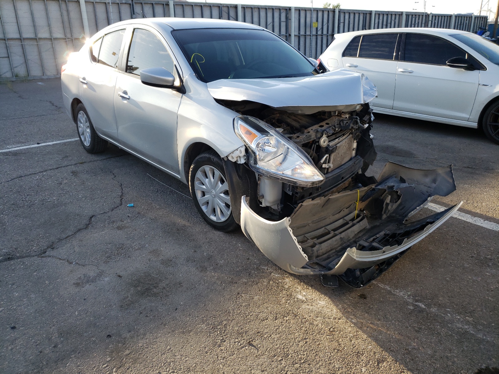 Photo 1 from auction – 2018 NISSAN VERSA S with VIN 3N1CN7AP9JK393254