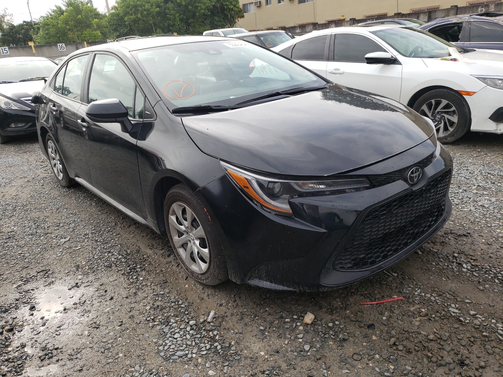 Photo 1 from auction – 2021 TOYOTA COROLLA LE with VIN 5YFEPMAE4MP154399
