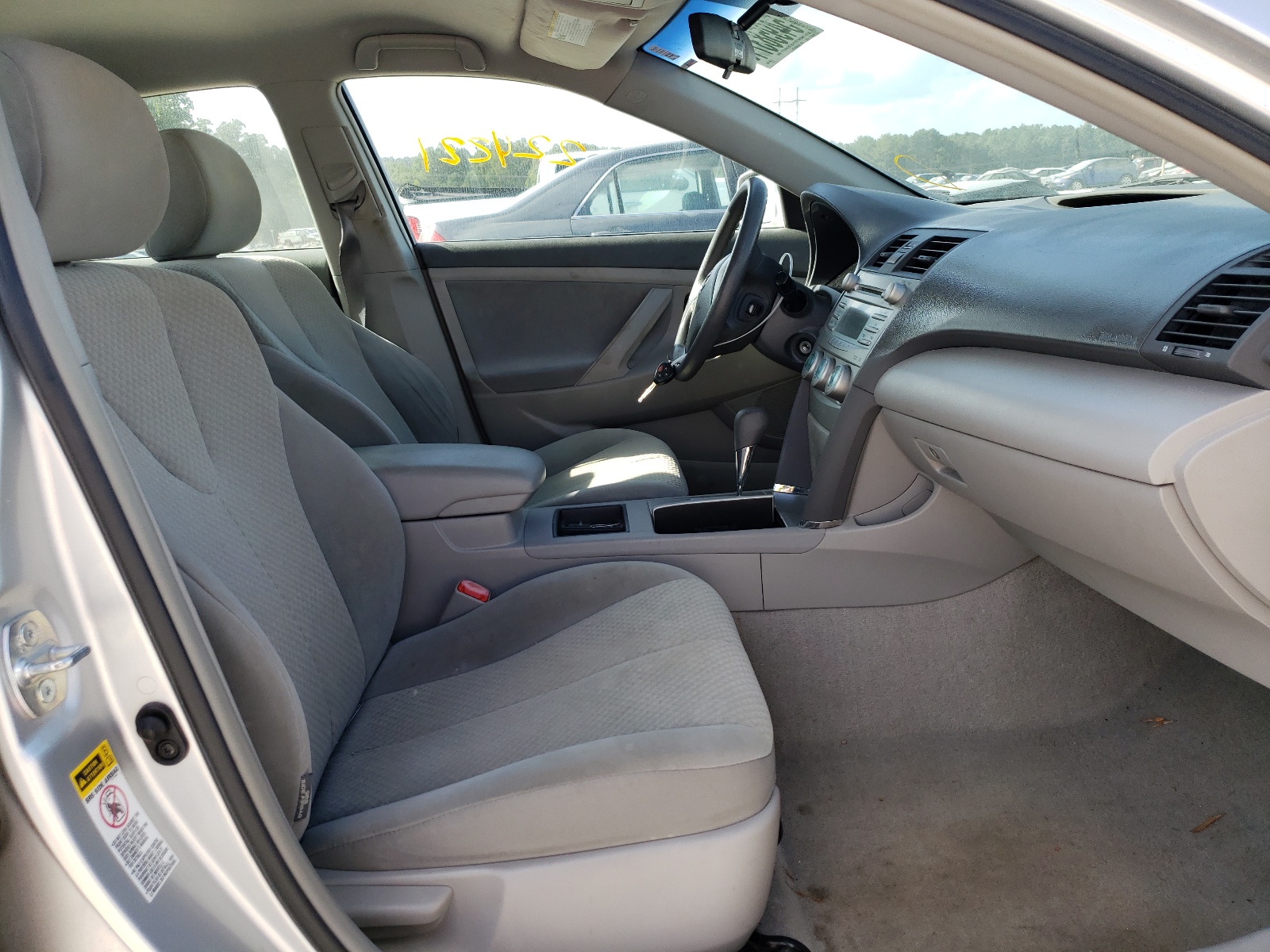 Photo 6 from auction – 2007 TOYOTA CAMRY LE with VIN 4T1BK46K77U044045