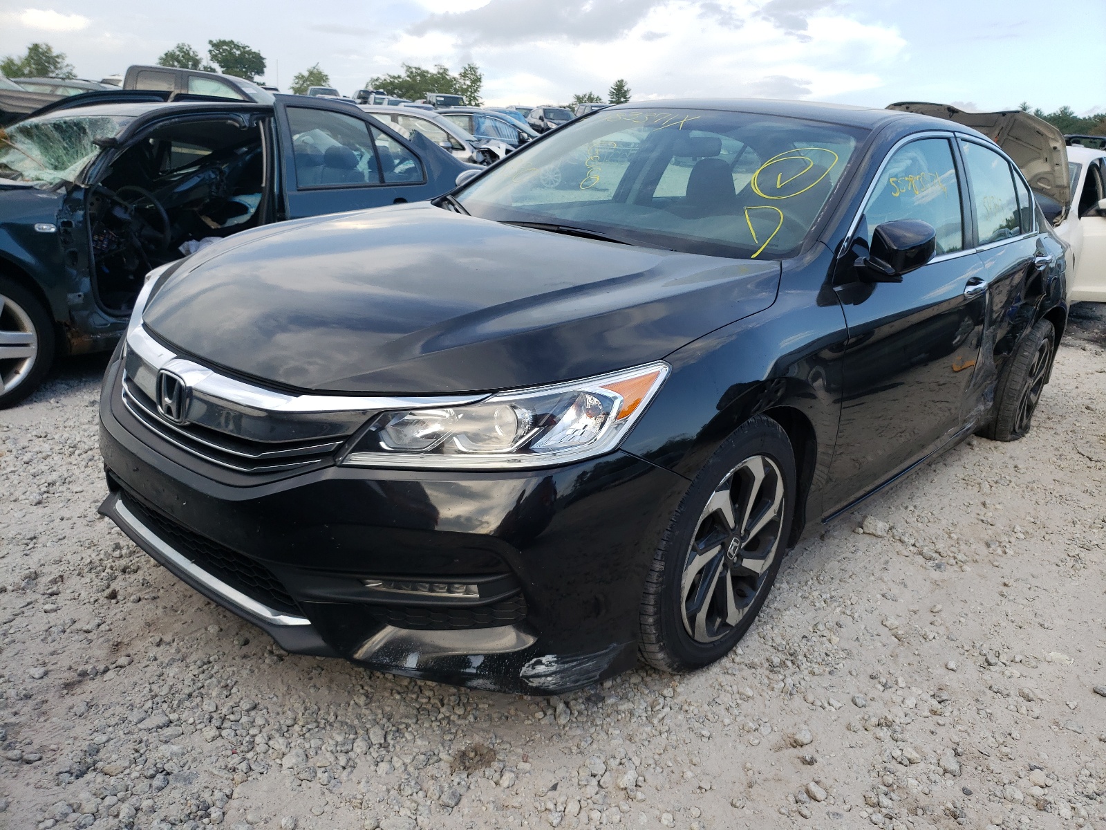 Photo 2 from auction – 2017 HONDA ACCORD EX with VIN 1HGCR2F76HA226599