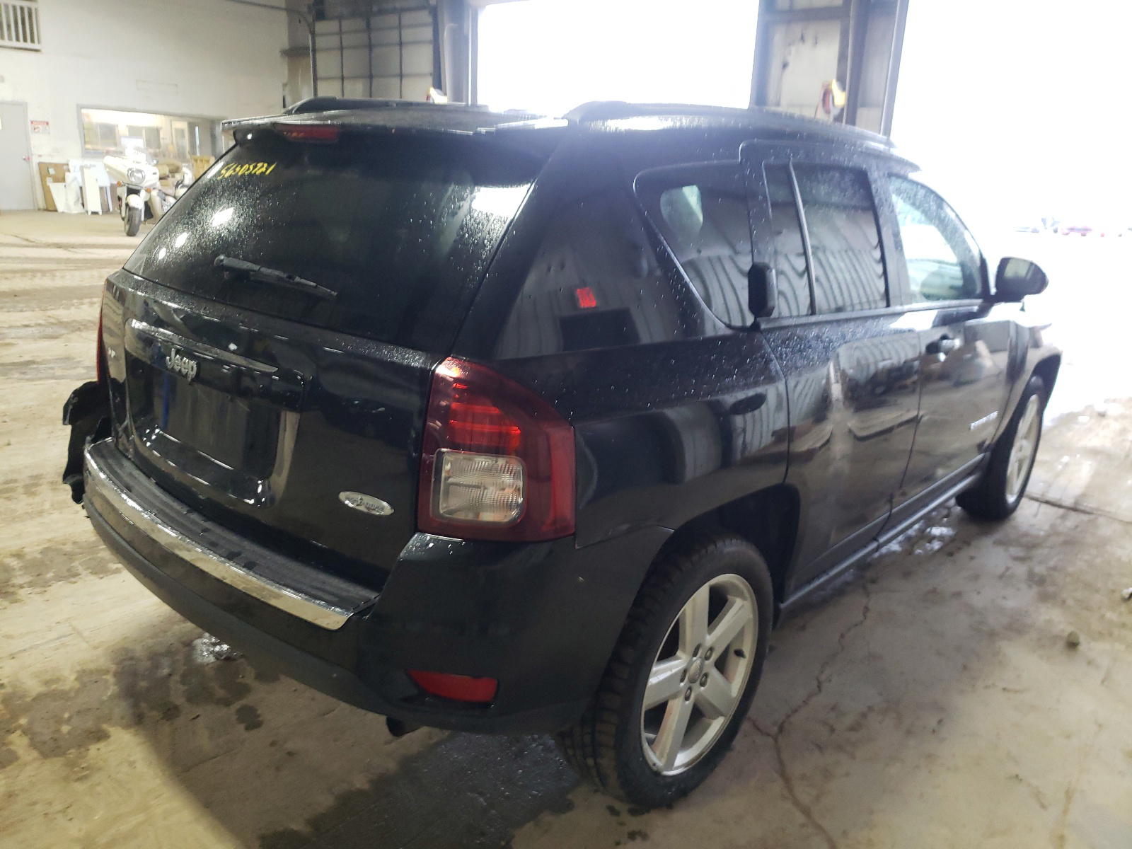 Photo 4 from auction – 2014 JEEP COMPASS LA with VIN 1C4NJCEA6ED758589