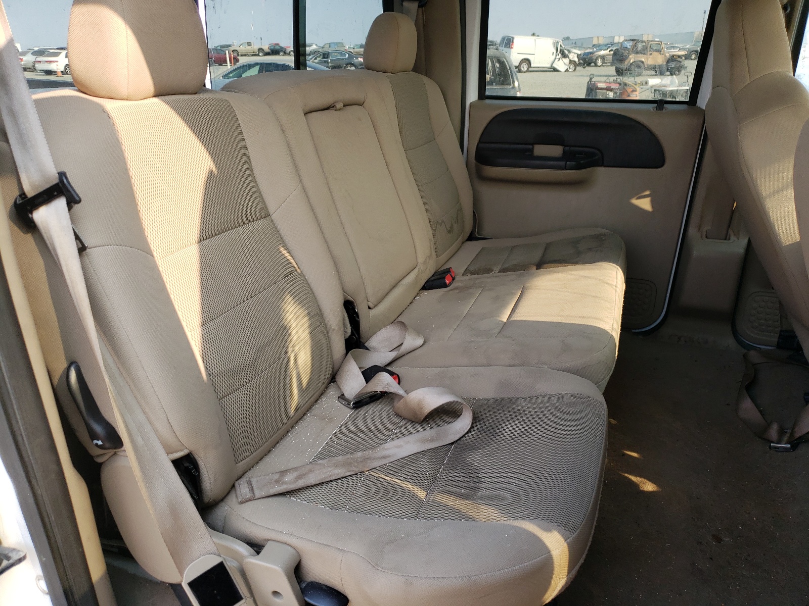Photo 6 from auction – 2005 FORD F250 SUPER with VIN 1FTSW21P65EB90959