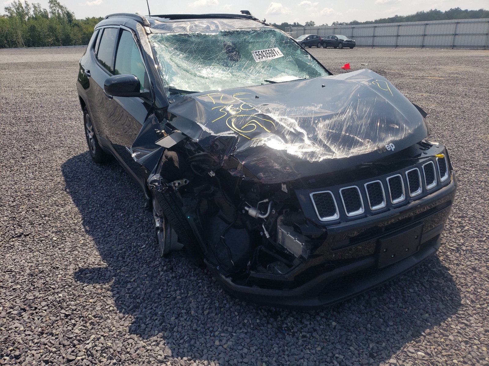 JEEP COMPASS LA 2019 с VIN 3C4NJCBB5KT692281 - Фото с аукциона