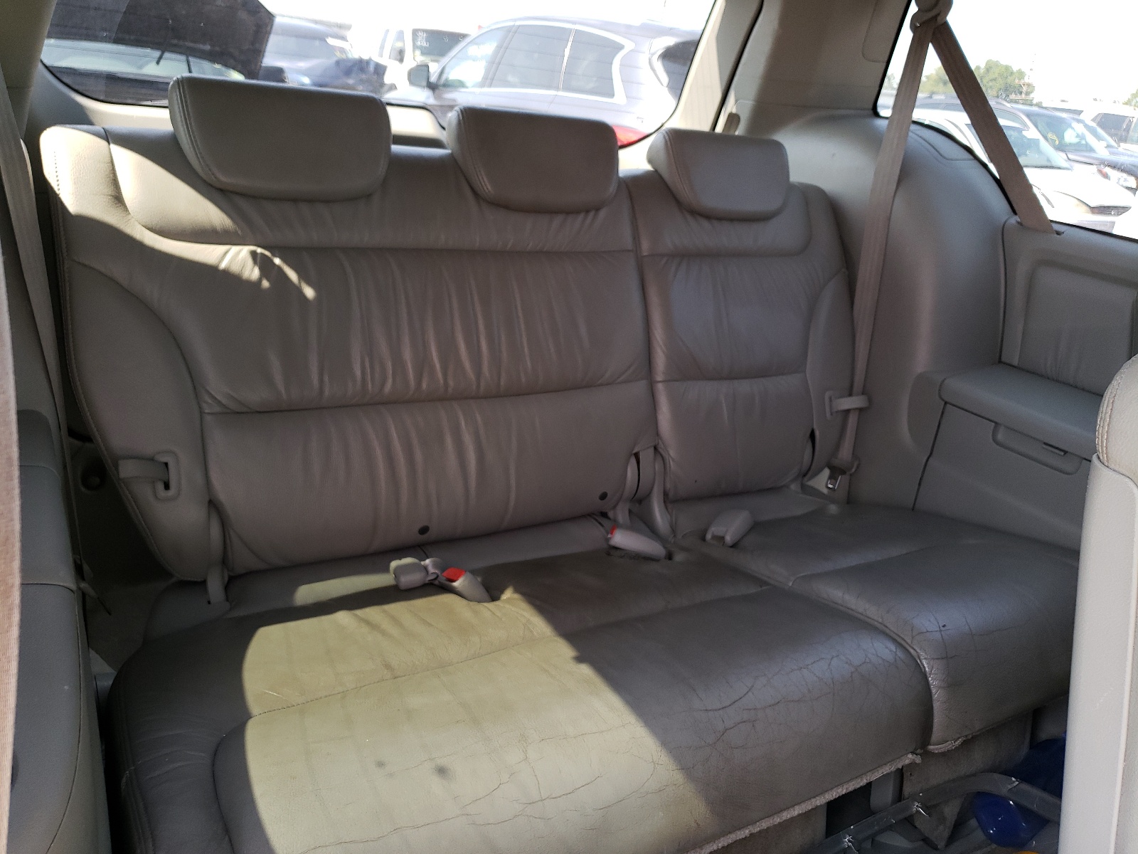 Photo 9 from auction – 2005 HONDA ODYSSEY EX with VIN 5FNRL38705B135408