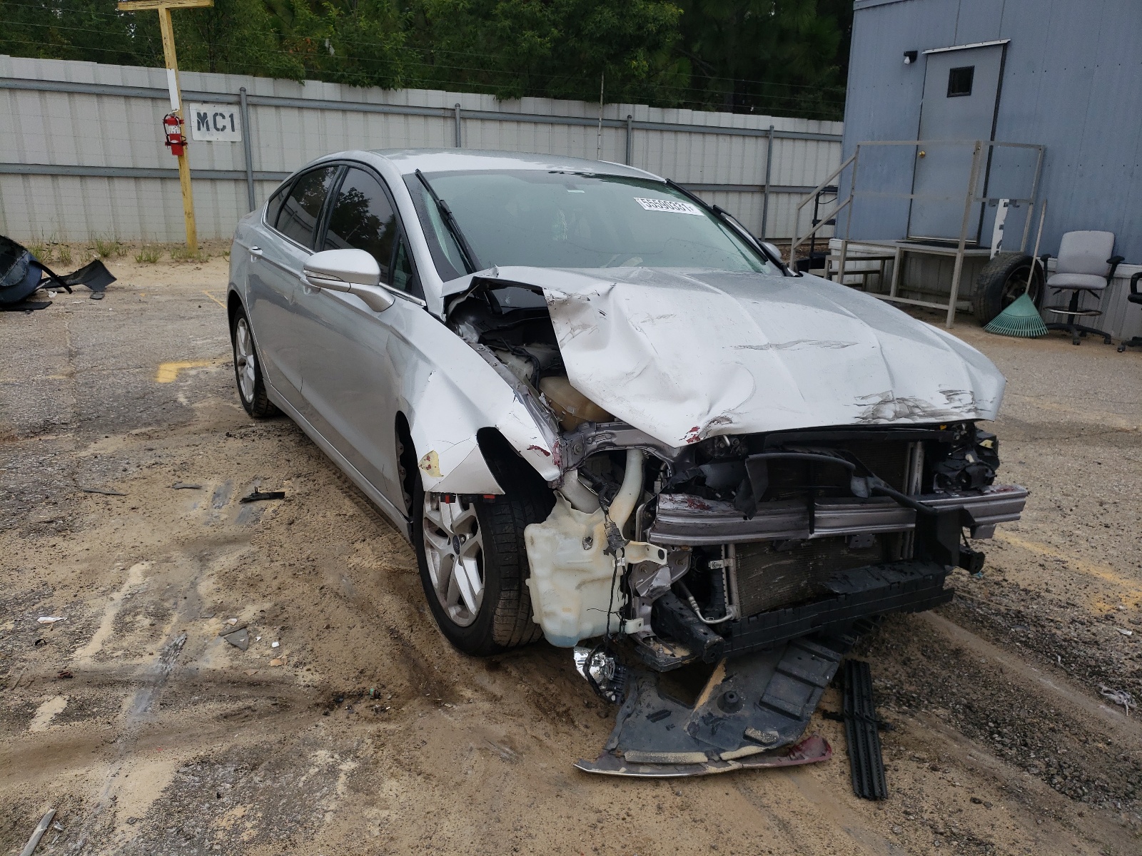 Photo 1 from auction – 2015 FORD FUSION SE with VIN 3FA6P0H73FR177017
