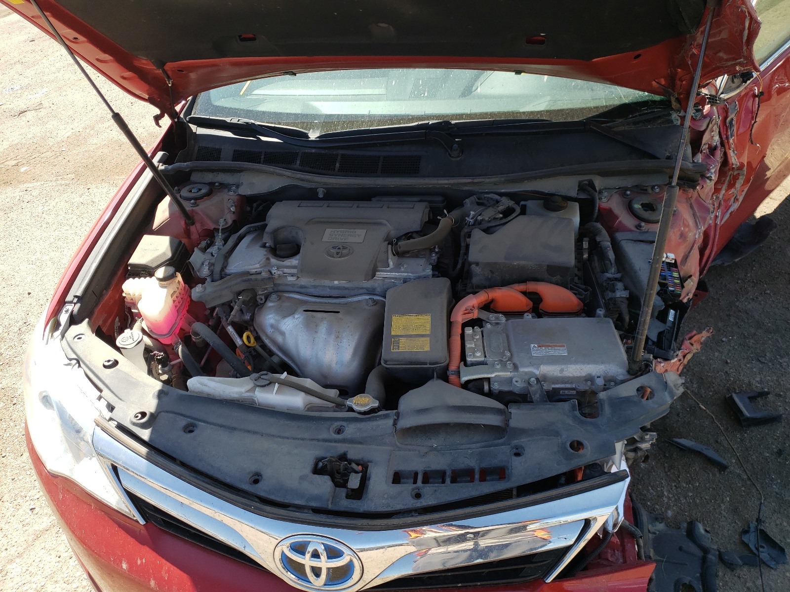 Photo 7 from auction – 2012 TOYOTA CAMRY HYBR with VIN 4T1BD1FK2CU048782