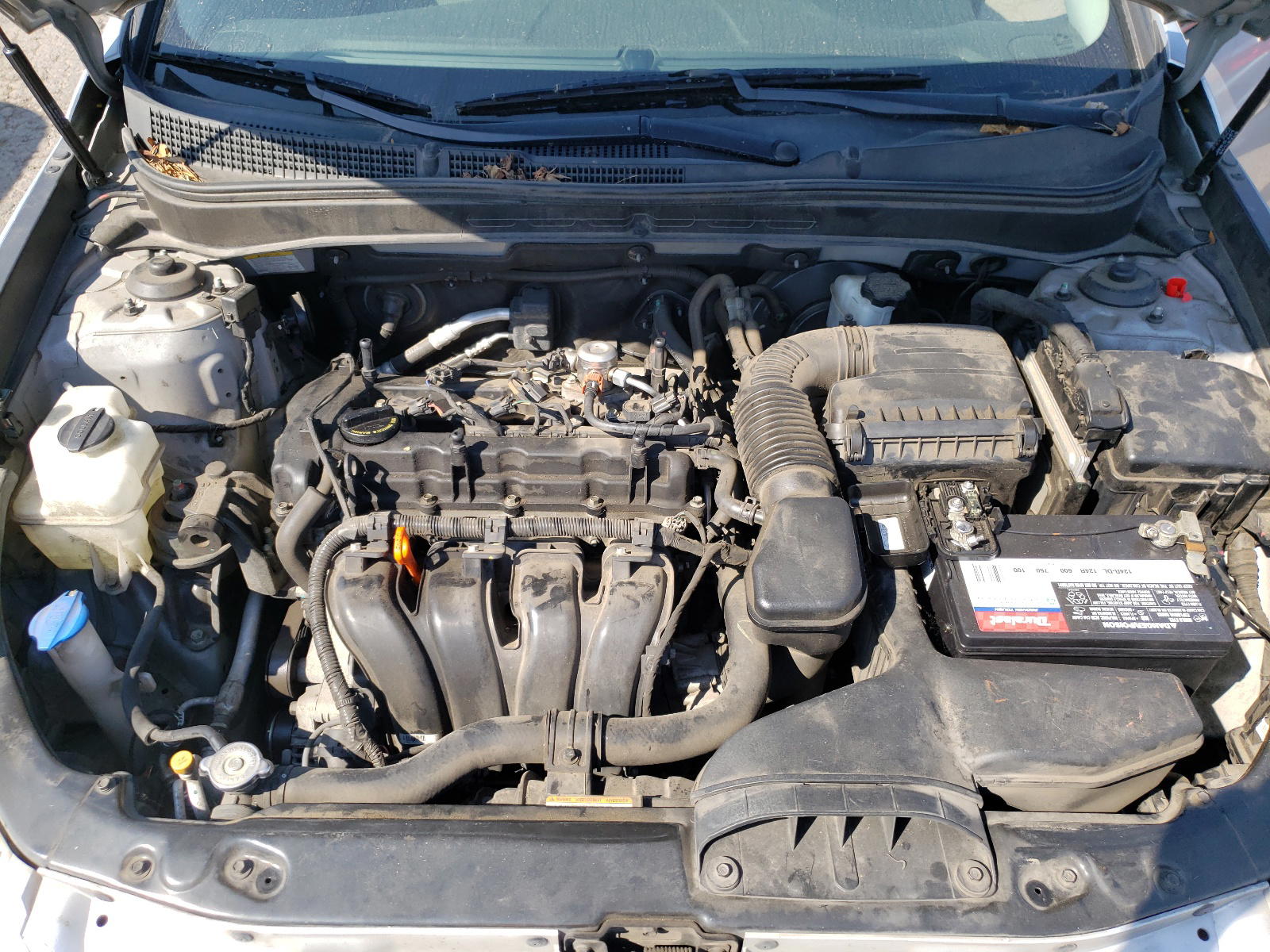 Photo 7 from auction – 2012 HYUNDAI SONATA GLS with VIN 5NPEB4AC5CH310023
