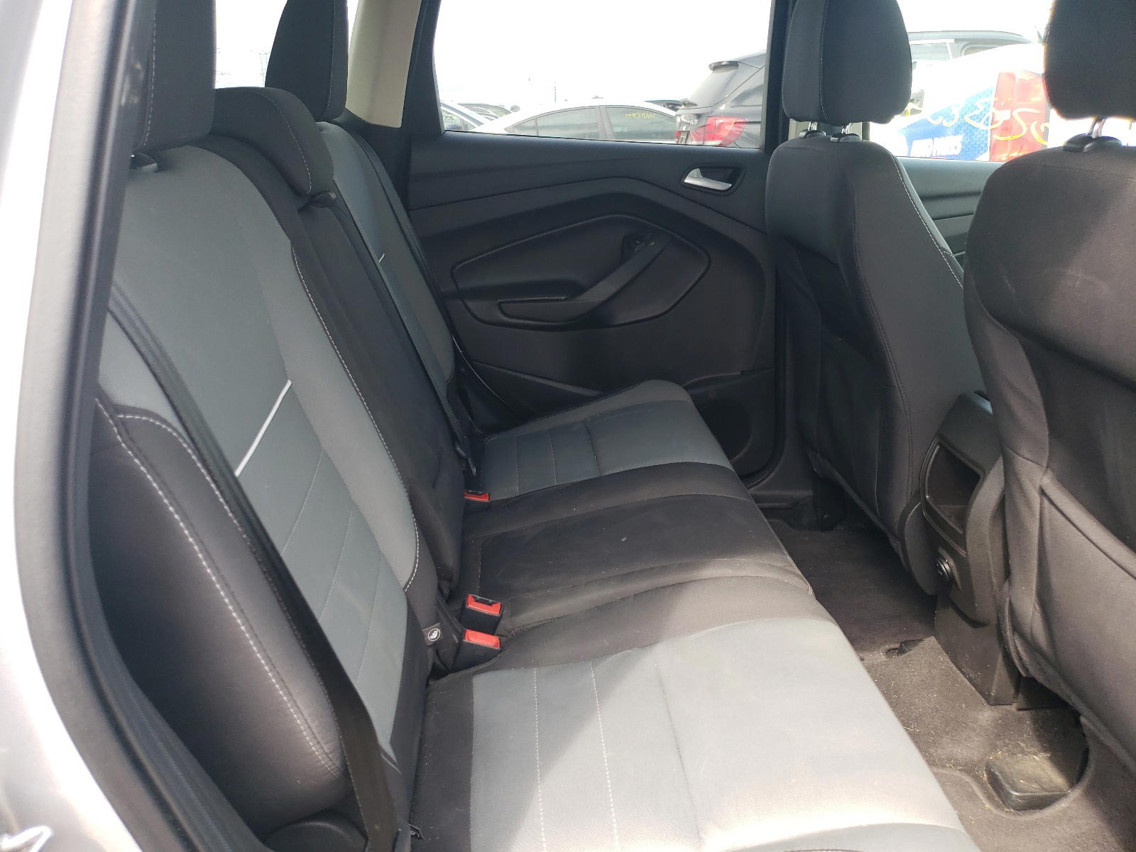 Photo 6 from auction – 2015 FORD ESCAPE SE with VIN 1FMCU0G70FUB17014