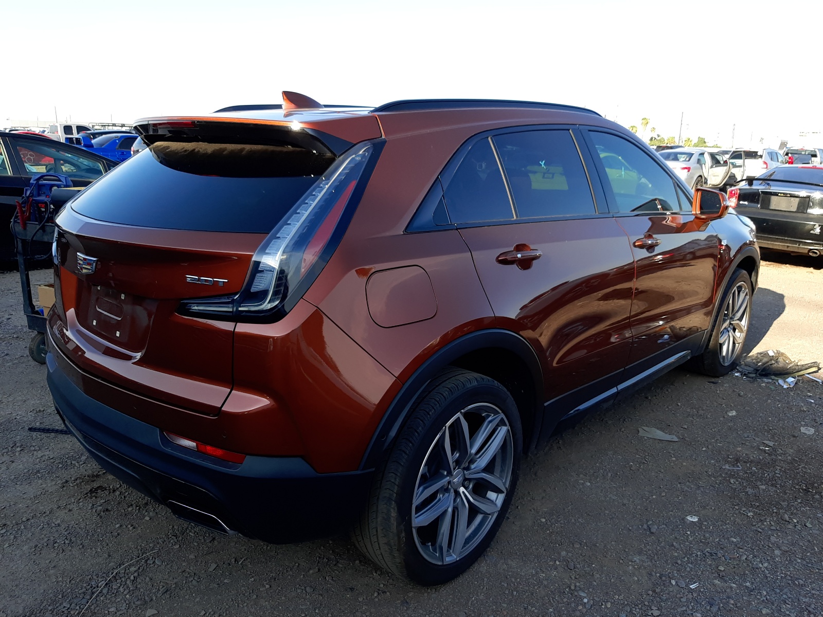 Photo 4 from auction – 2019 CADILLAC XT4 SPORT with VIN 1GYFZER48KF128743