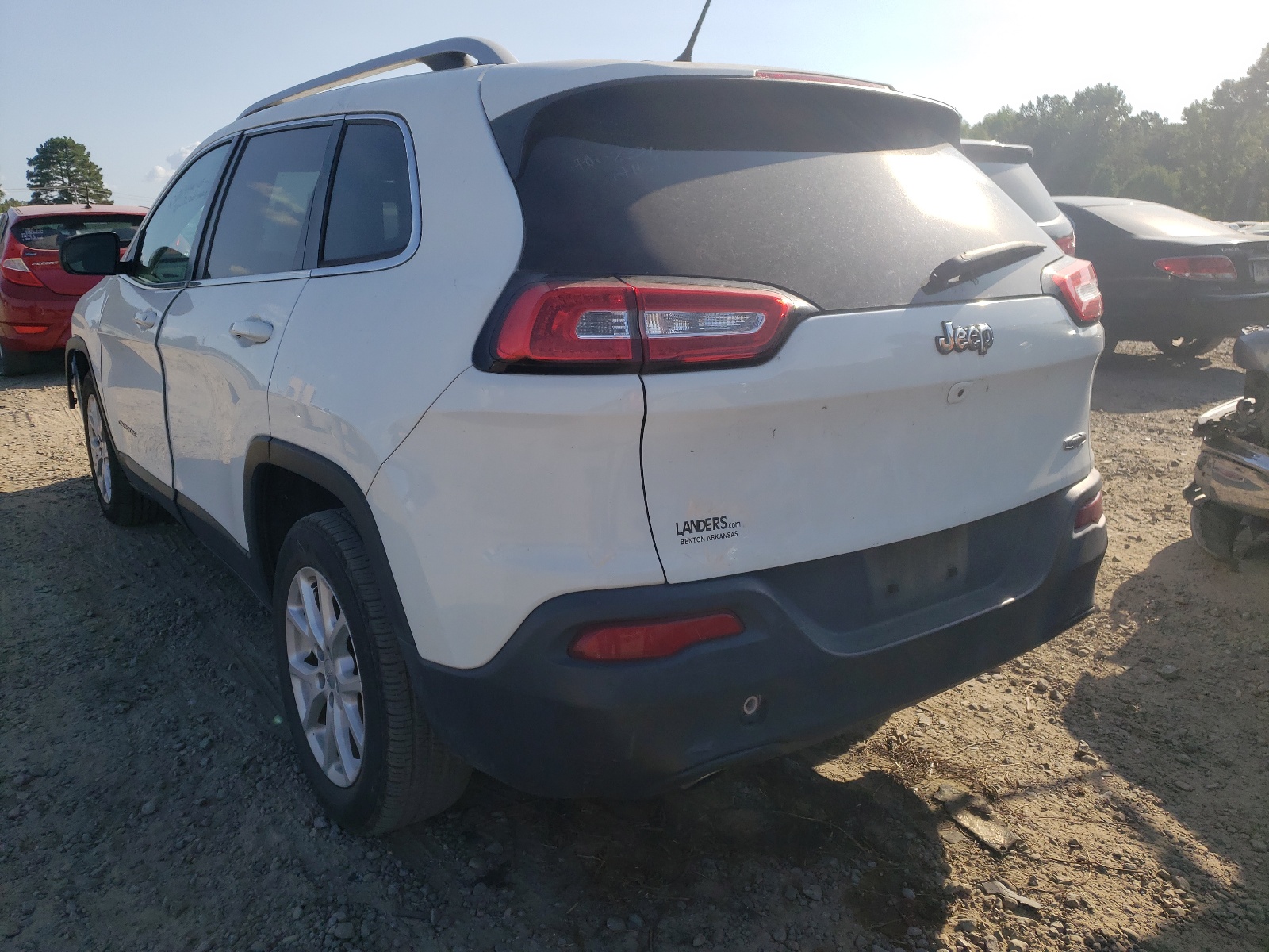 Photo 3 from auction – 2016 JEEP CHEROKEE L with VIN 1C4PJLCB2GW328845