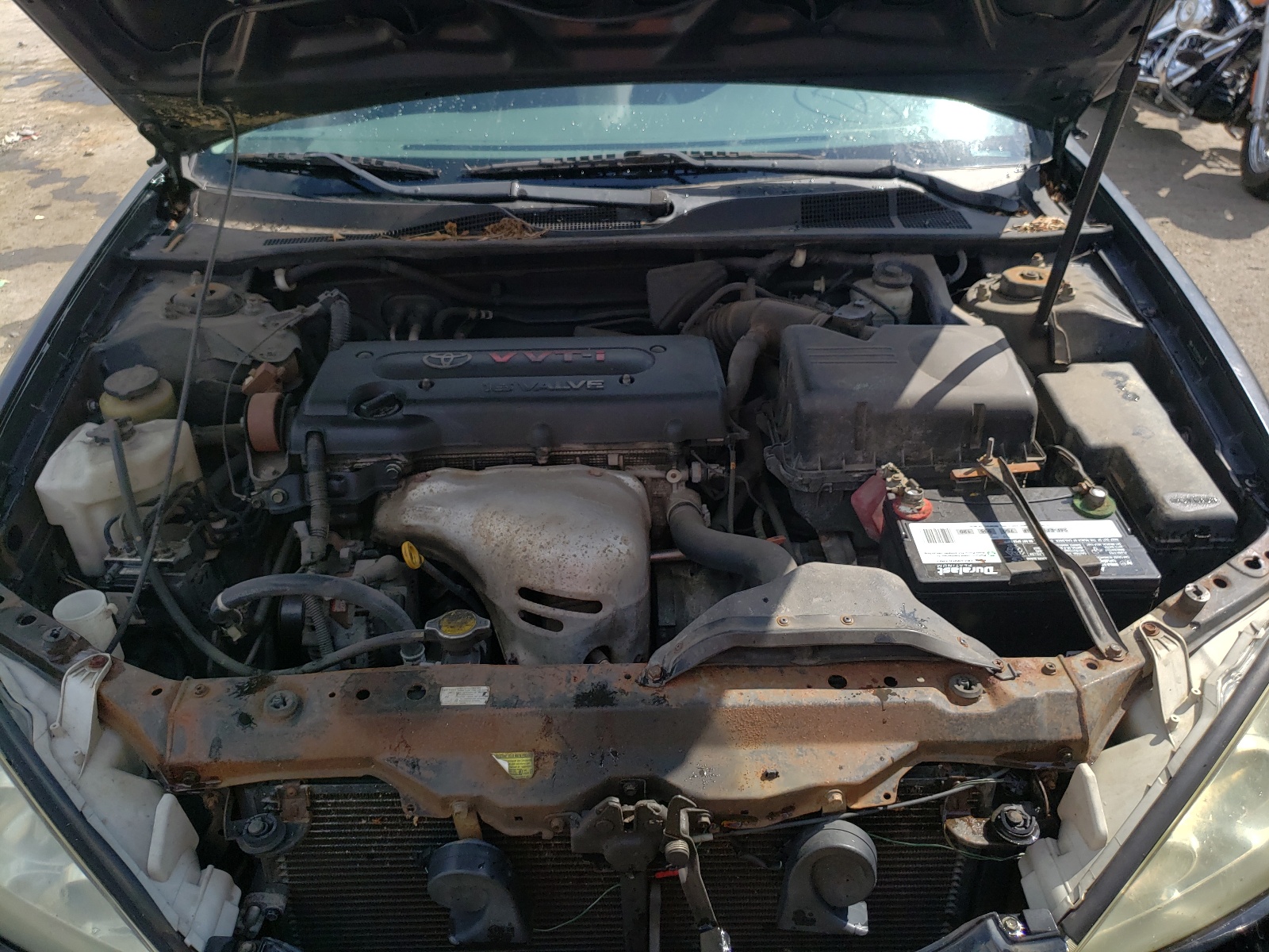 Photo 7 from auction – 2005 TOYOTA CAMRY LE with VIN 4T1BE32K95U414724