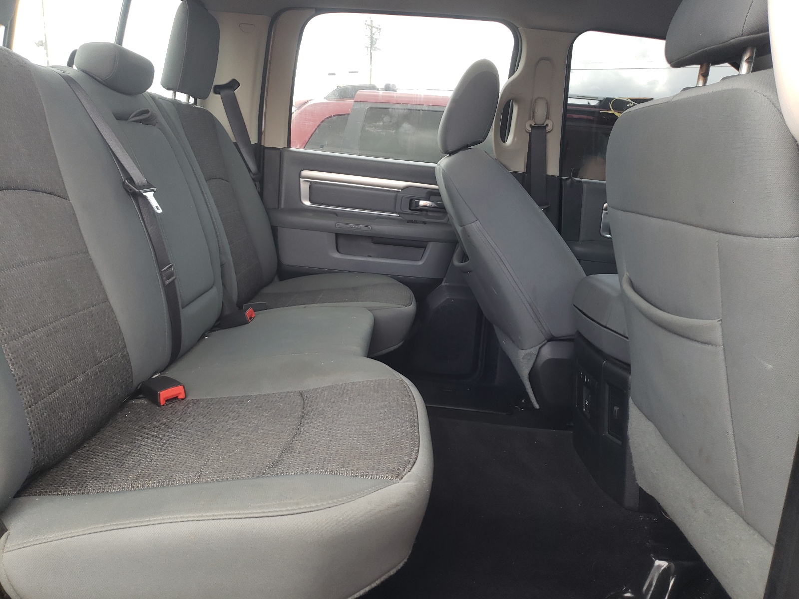 Foto 17 de la subasta – 2015 RAM 1500 SLT con VIN 1C6RR6LT3FS675755