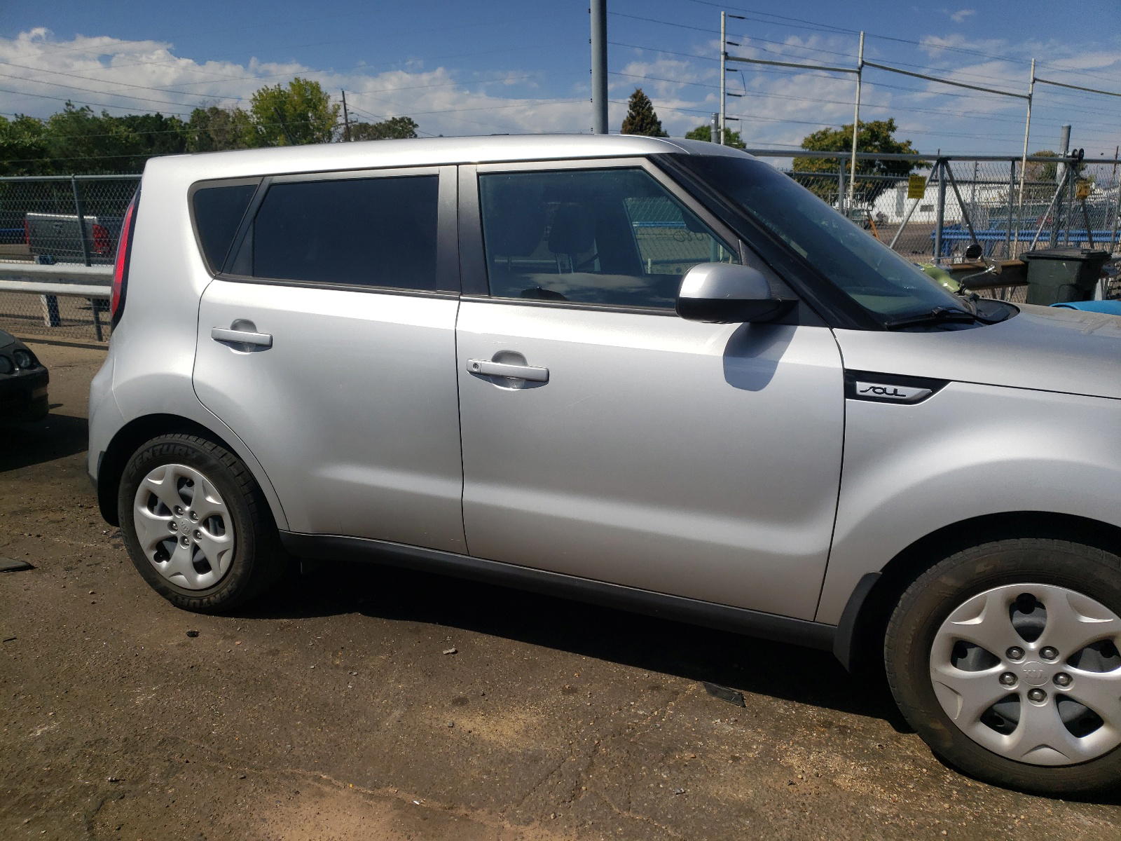 Photo 9 from auction – 2015 KIA SOUL with VIN KNDJN2A25F7802853