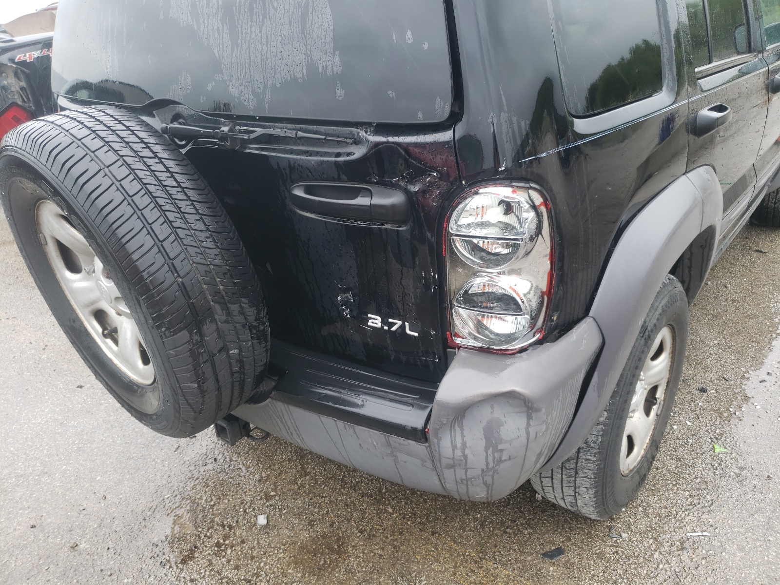 Photo 9 from auction – 2003 JEEP LIBERTY SP with VIN 1J4GL48K53W716164
