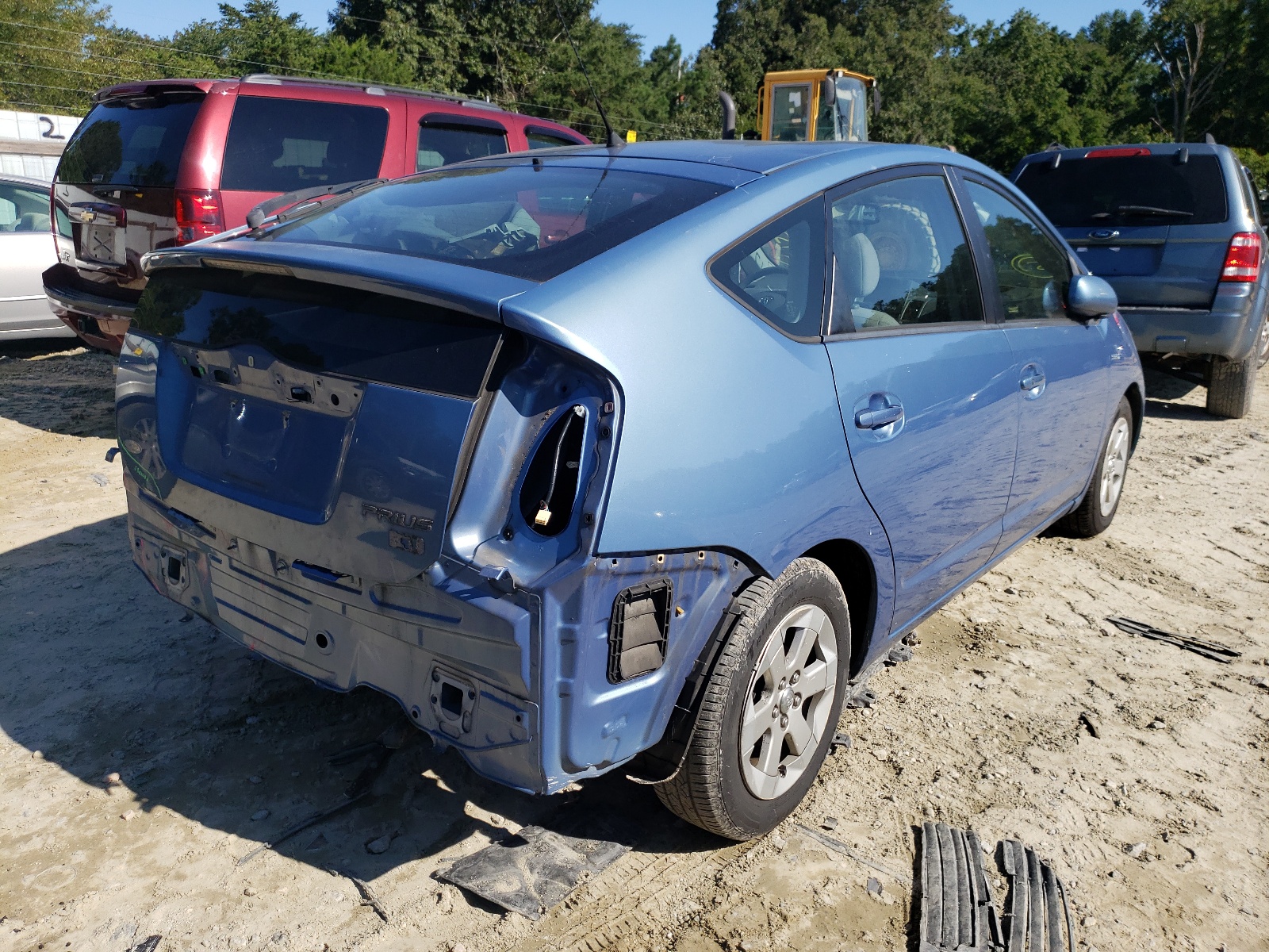 Photo 4 from auction – 2007 TOYOTA PRIUS with VIN JTDKB20U277679255