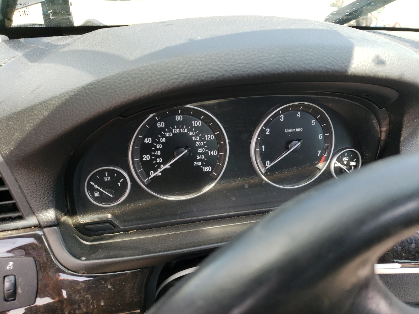 Foto 8 de la subasta – 2012 BMW 528 XI con VIN WBAXH5C53CC595230