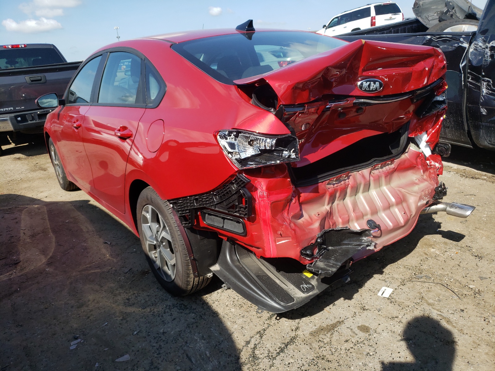 Photo 3 from auction – 2021 KIA FORTE FE with VIN 3KPF24AD7ME371716