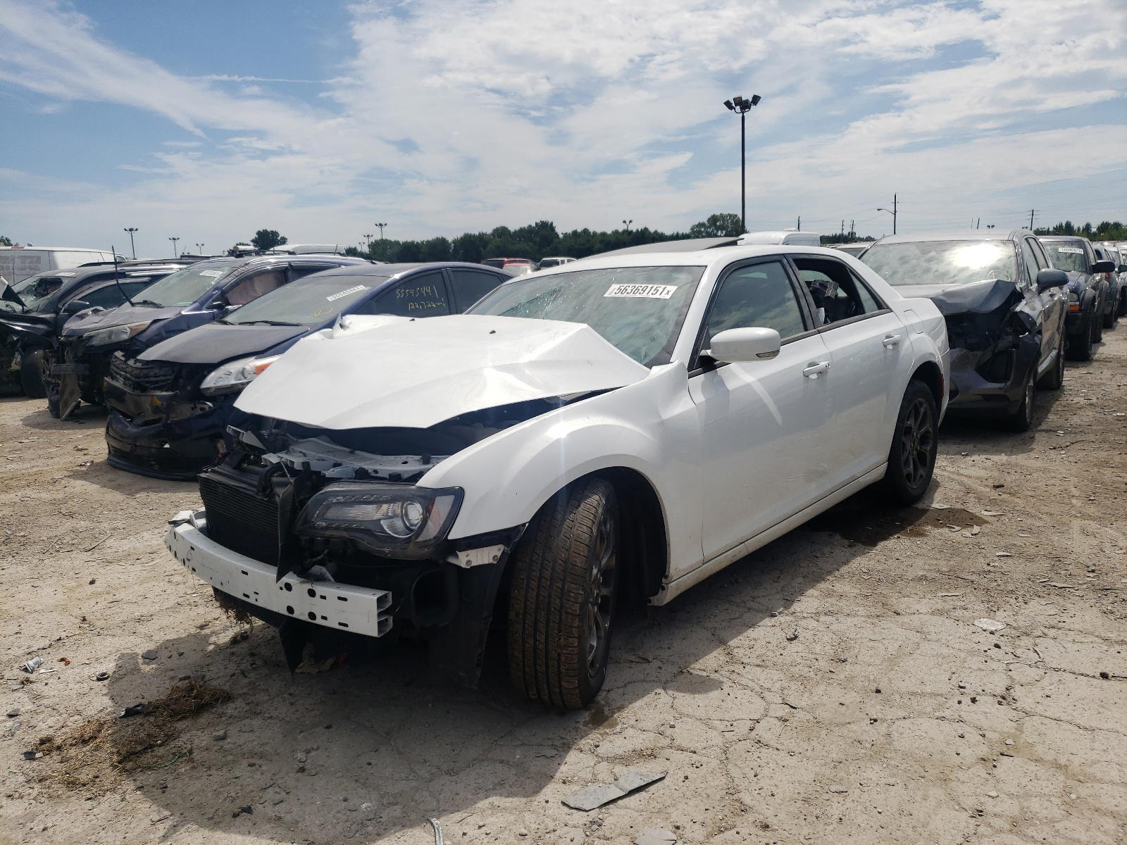 Photo 2 from auction – 2018 CHRYSLER 300 S with VIN 2C3CCAGG2JH204054