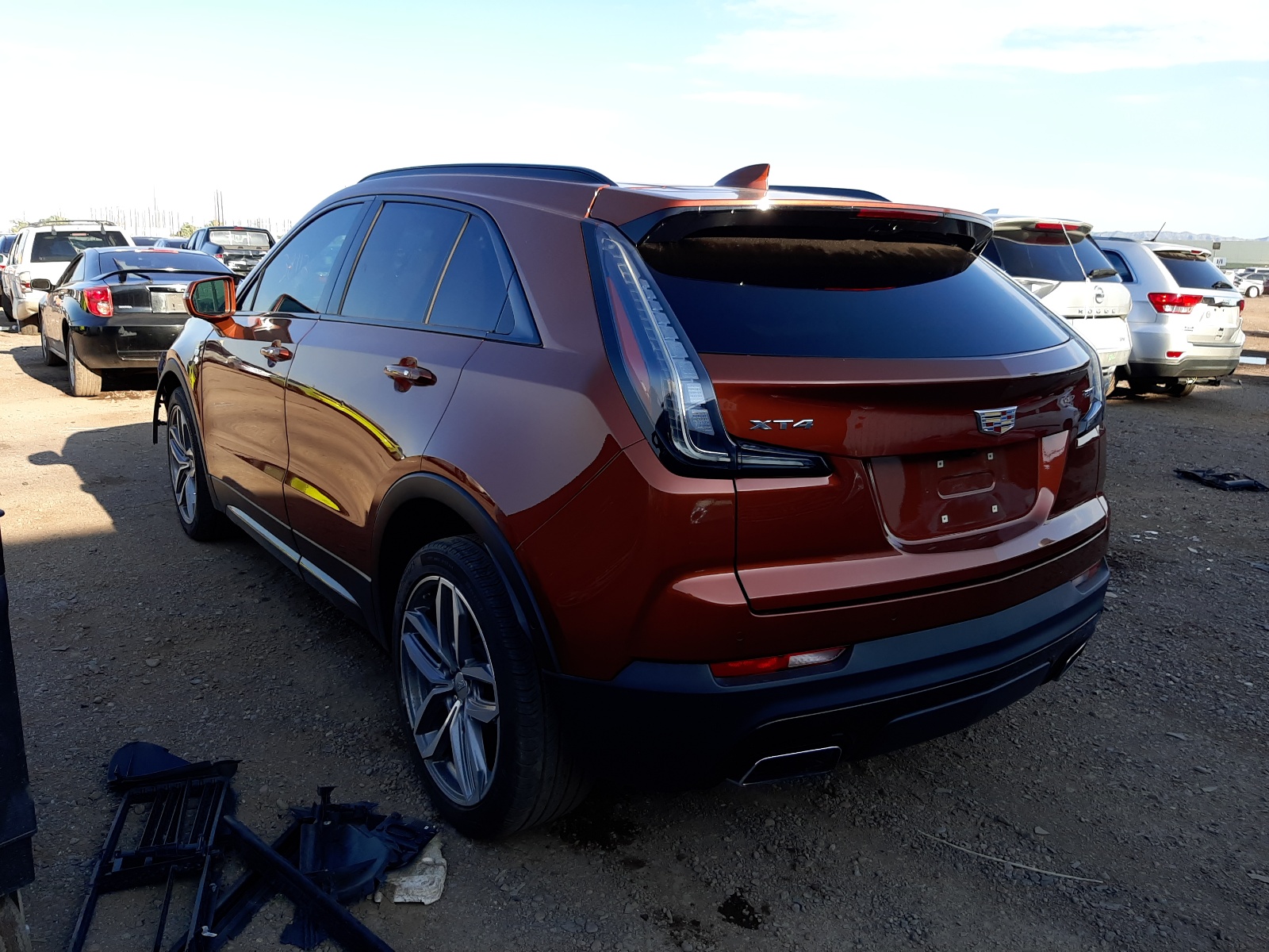 Photo 3 from auction – 2019 CADILLAC XT4 SPORT with VIN 1GYFZER48KF128743