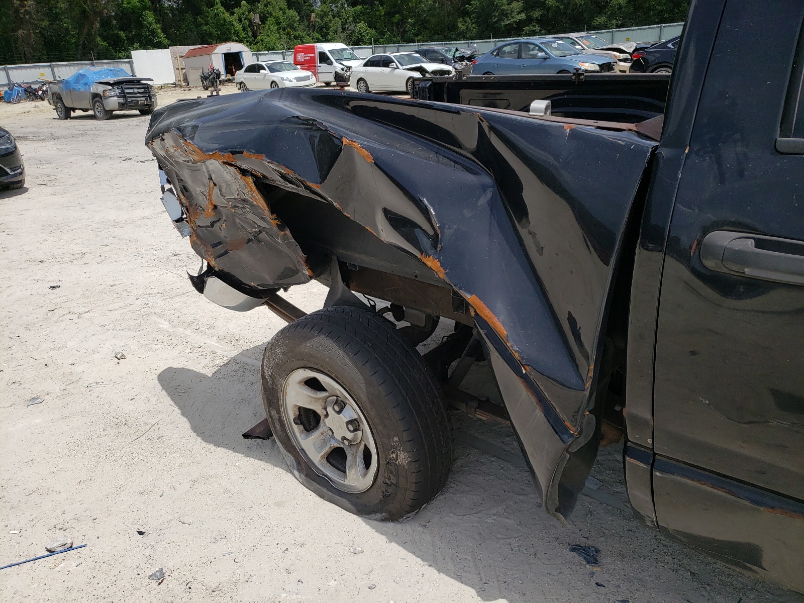 Photo 9 from auction – 2004 DODGE RAM 1500 S with VIN 1D7HA18N04S758782