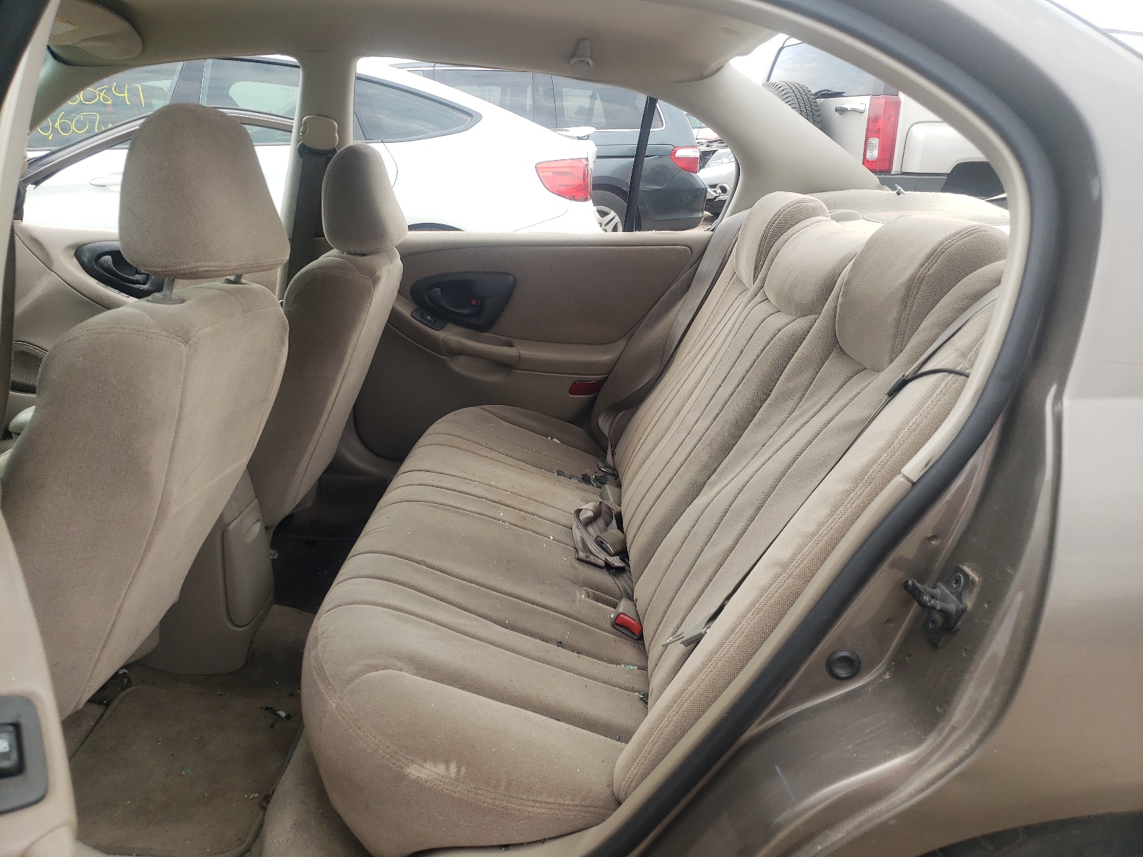 Photo 6 from auction – 2002 CHEVROLET MALIBU with VIN 1G1ND52J42M549637