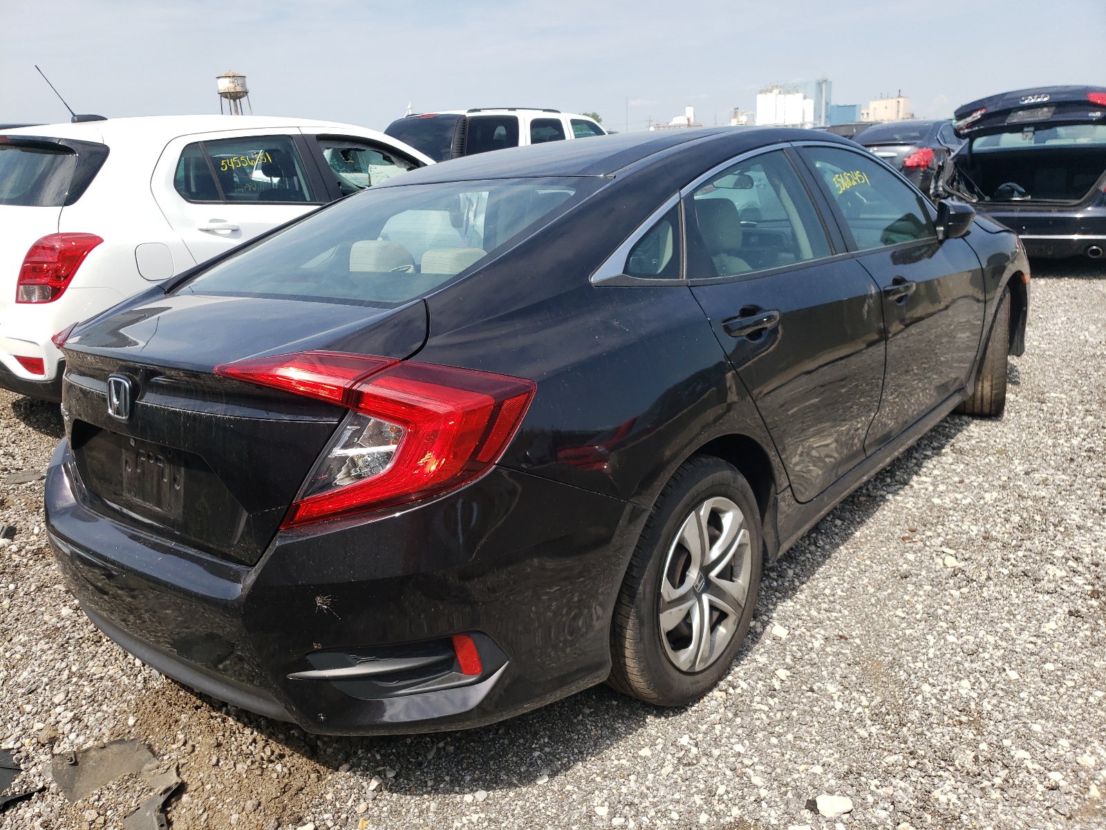 Photo 4 from auction – 2016 HONDA CIVIC LX with VIN 19XFC2F53GE082338