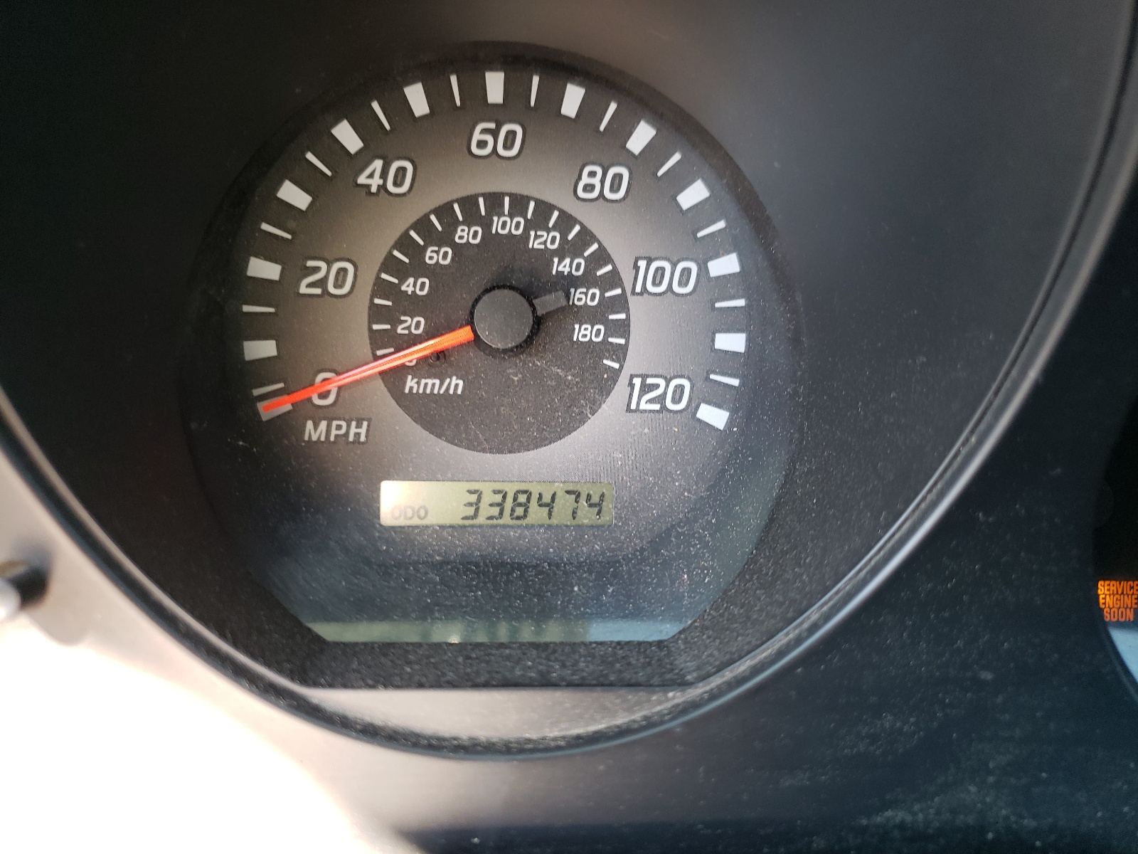 Photo 8 from auction – 2003 NISSAN FRONTIER K with VIN 1N6DD26T13C403892