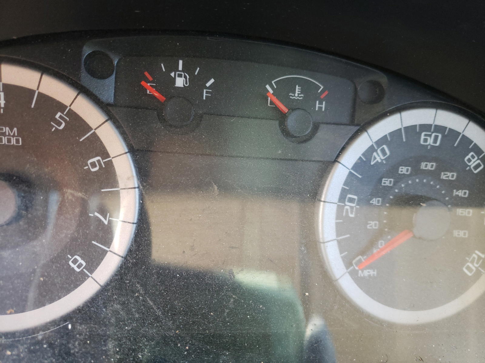 Photo 8 from auction – 2010 FORD ESCAPE XLT with VIN 1FMCU9DG6AKB64609